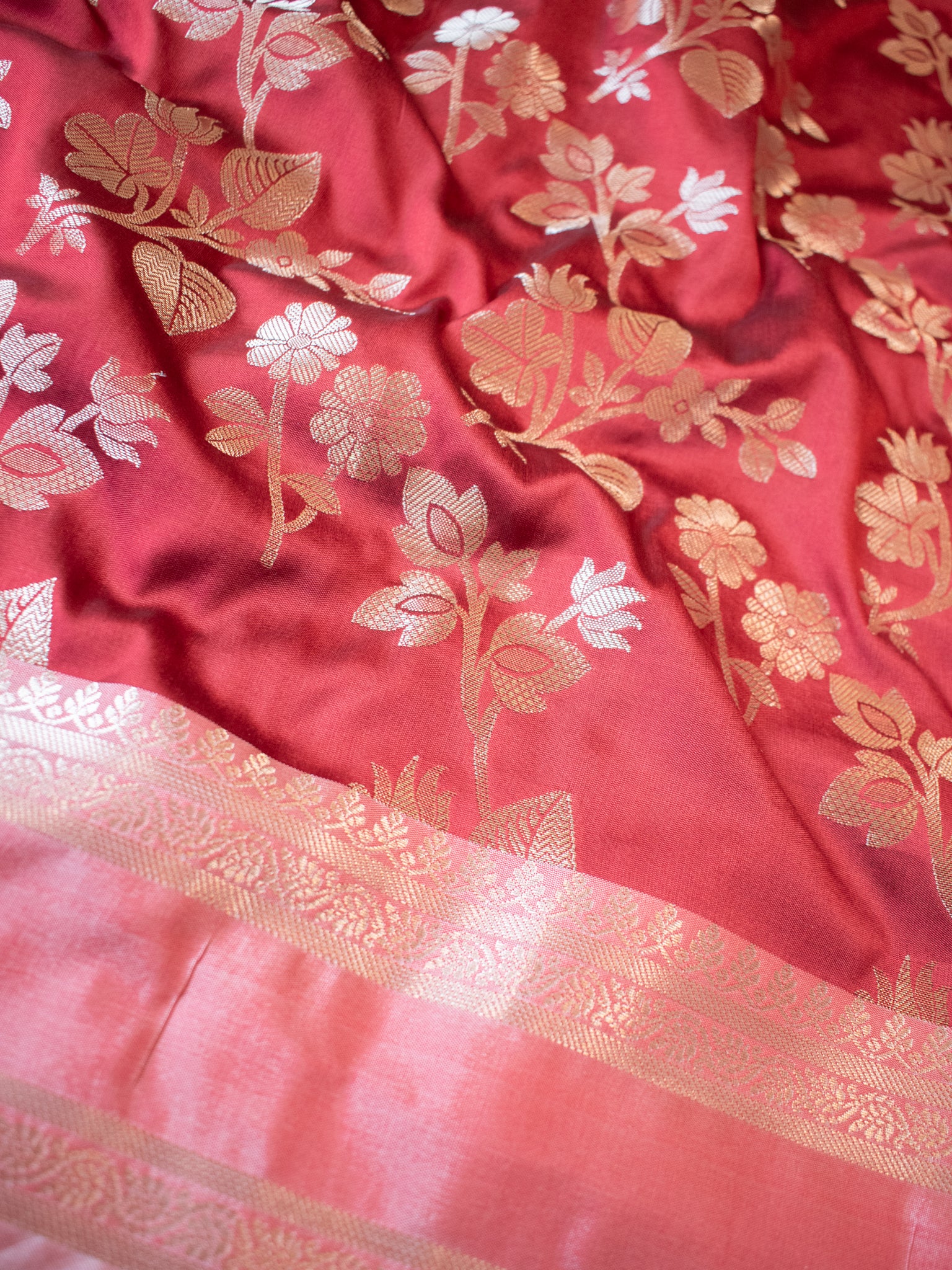 Banarasi Semi Silk Saree With Border - Red