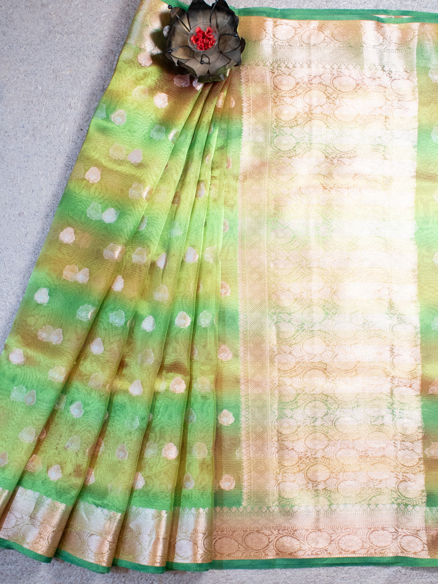 Banarasi Shaded Tissue Saree With Buti & Zari Border - Green