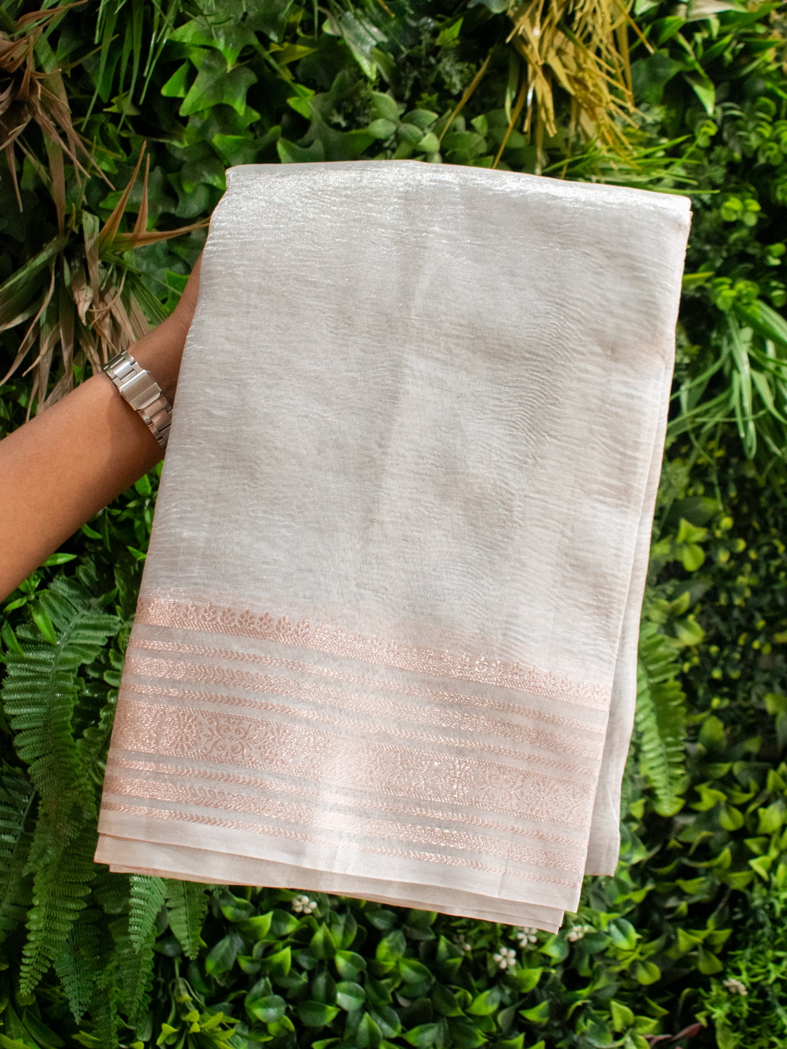 Banarasi Crushed Tissue Saree With Zari Border- Silver