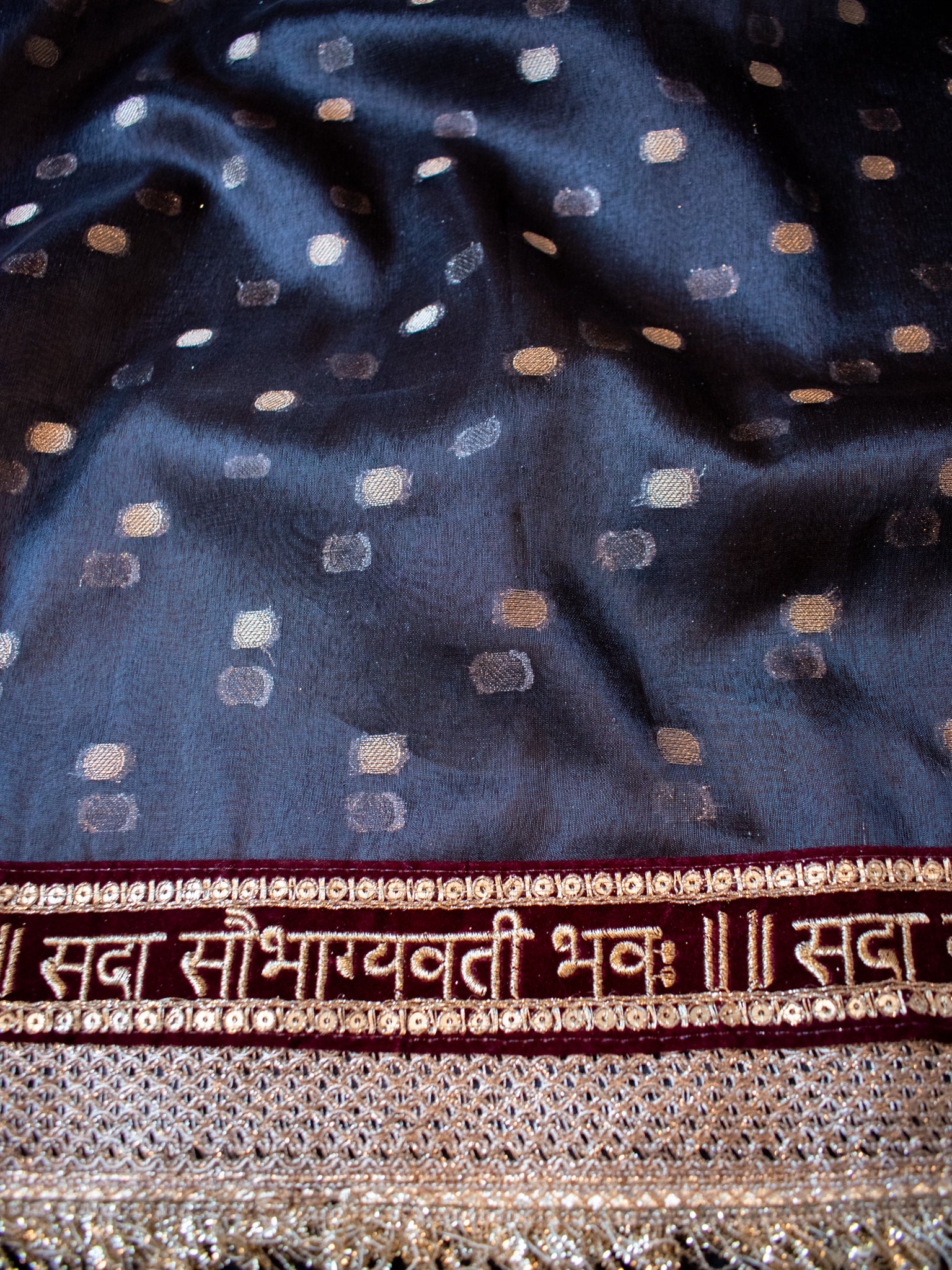 Banarasi Tissue Saree With Zari Weaving & Lace Border - Black