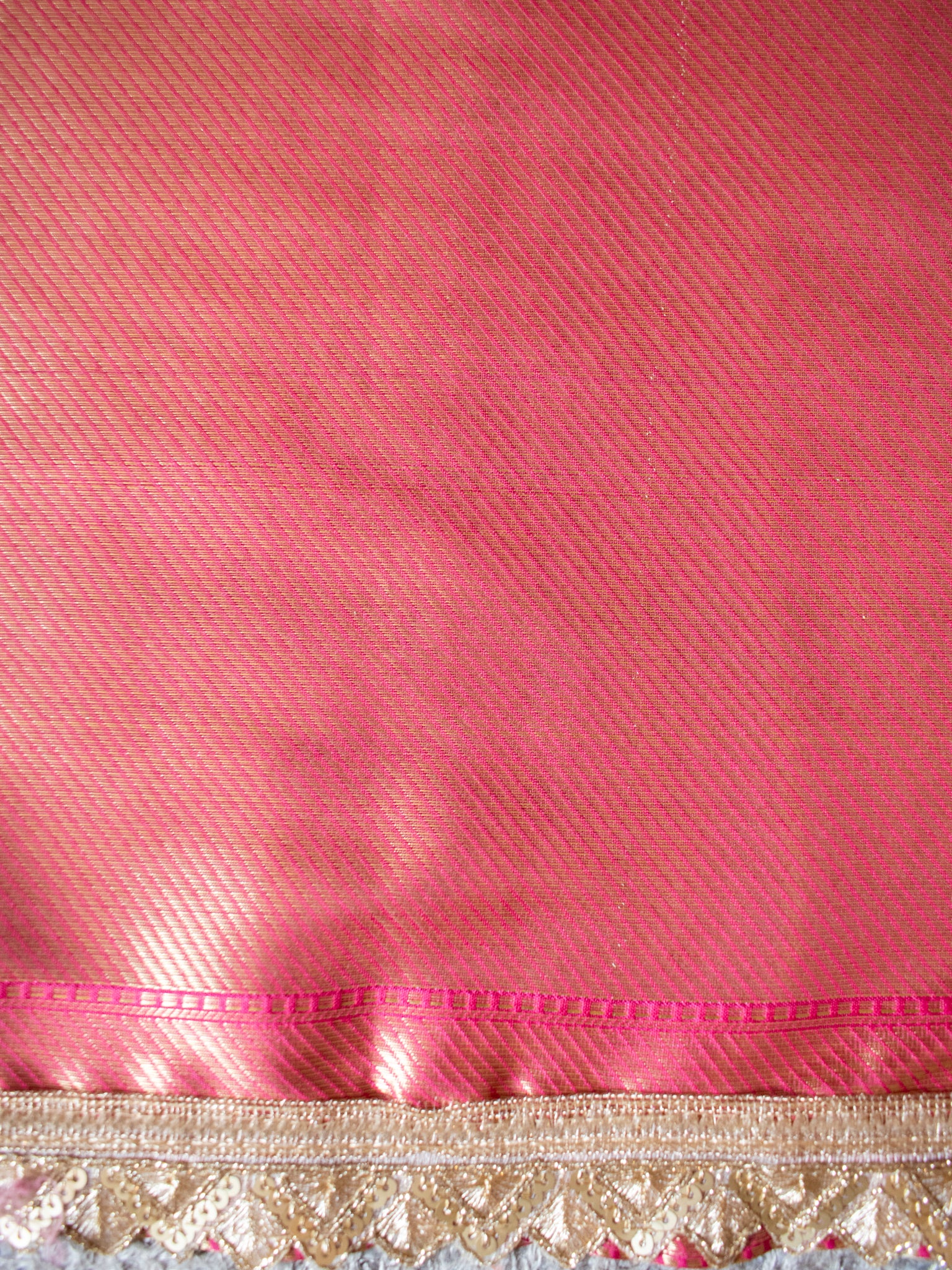 Banarasi Tissue Saree With Weaving & Lace Border- Silver