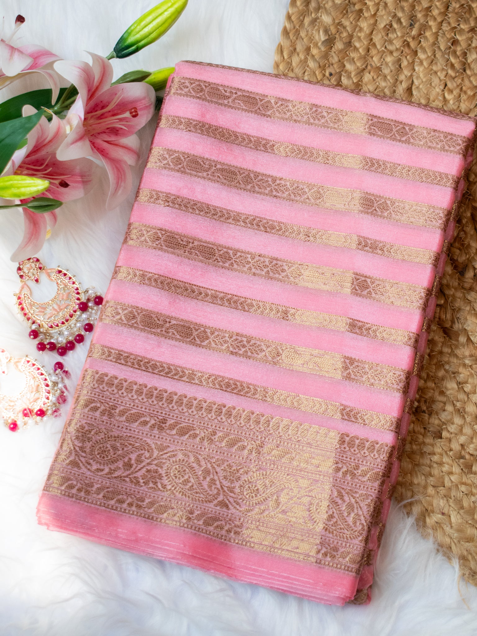 Banarasi Semi Cotton Saree Antique Weaving &  Border- Pink