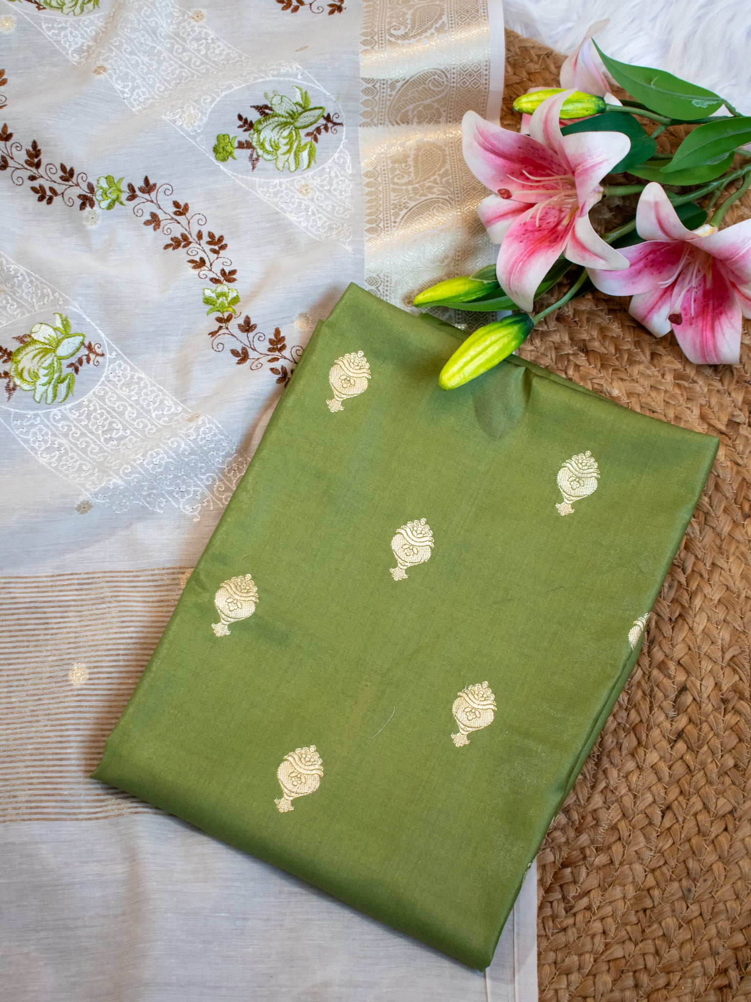 Banarasi Cotton Silk Salwar Kameez with Contrast Dupatta- Green