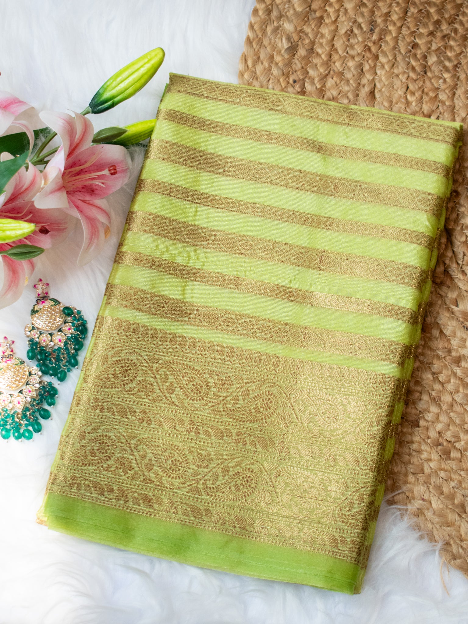 Banarasi Semi Cotton Saree Antique Weaving &  Border- Green