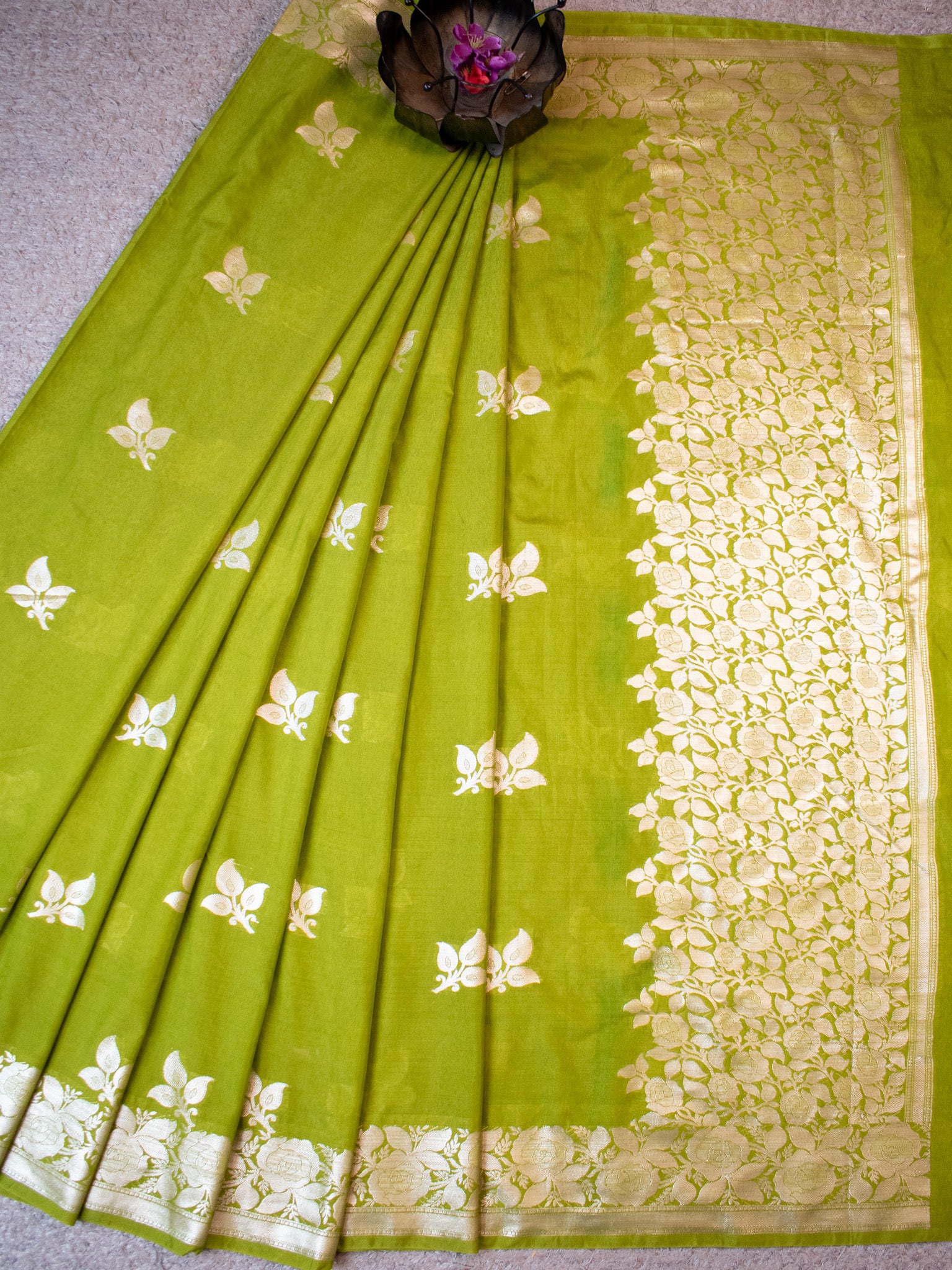 Banarasi  Cotton Silk Saree Silver Zari Weaving With Border-Green