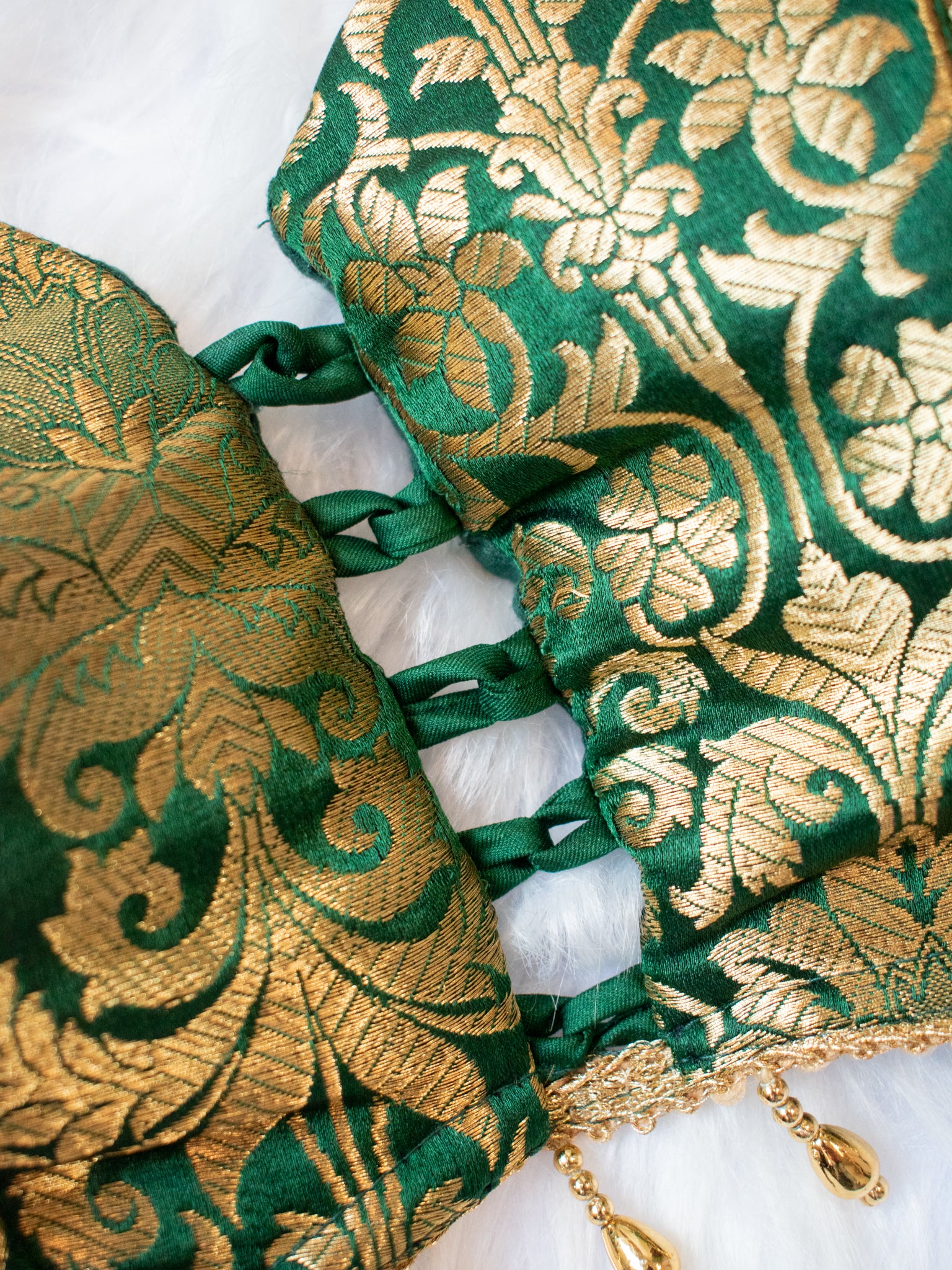 Banarasi Brocade Stitched Sleeveless Padded Blouse - Green