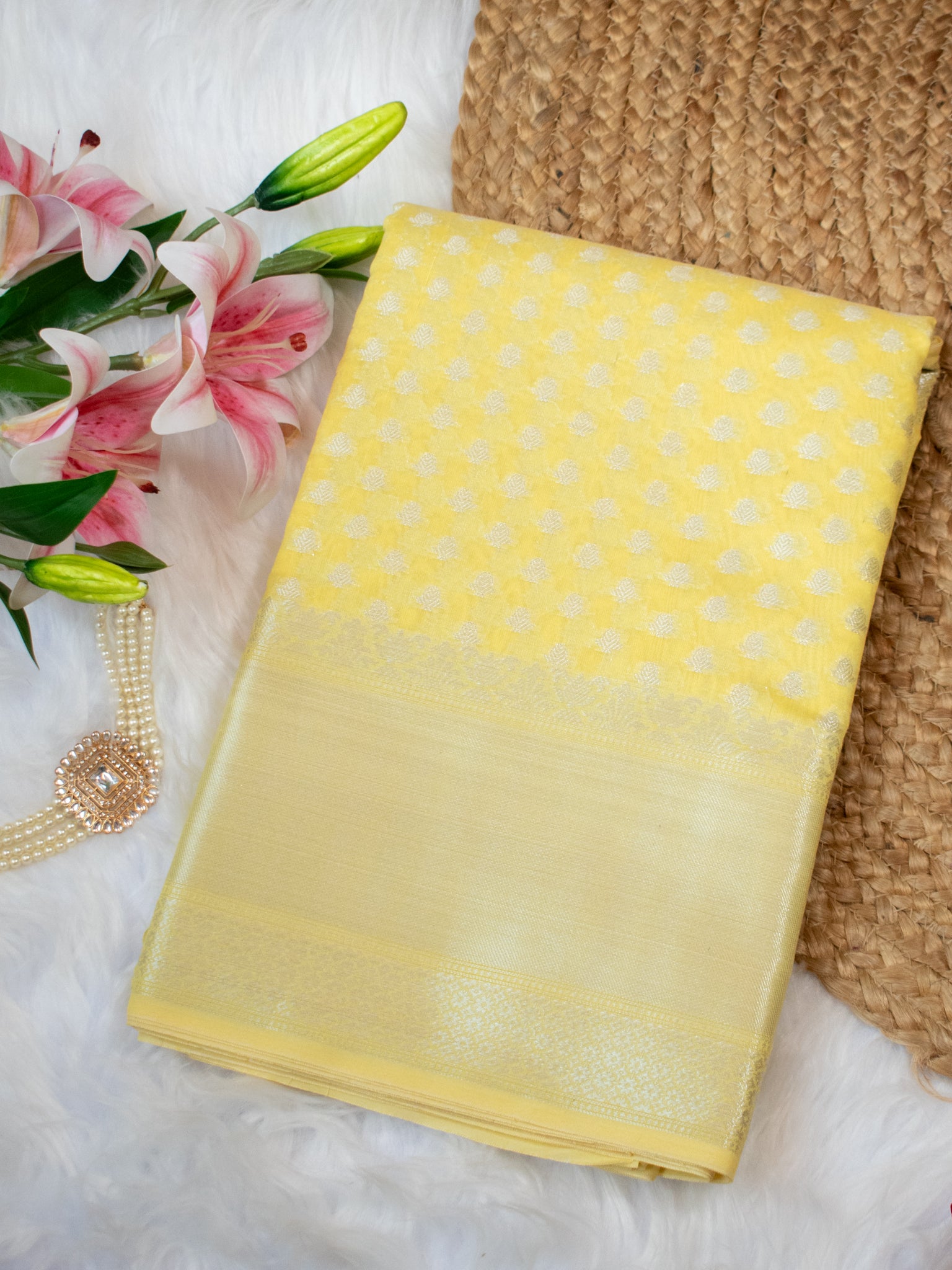 Banarasi Cotton Silk Saree With Silver Zari Buti Weaving & Border -Yellow