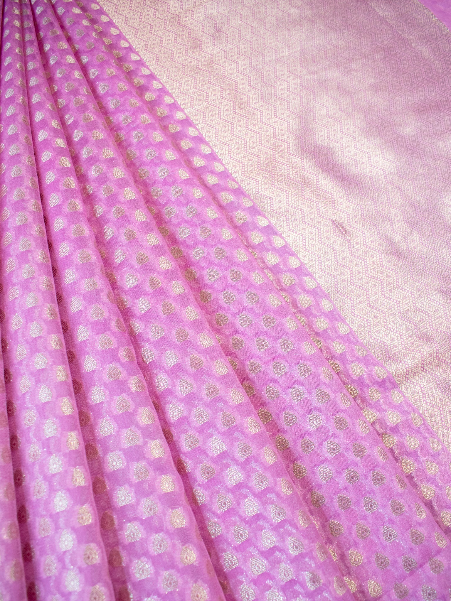 Banarasi Cotton Silk Saree With Silver Zari Weaving & Border-Pink