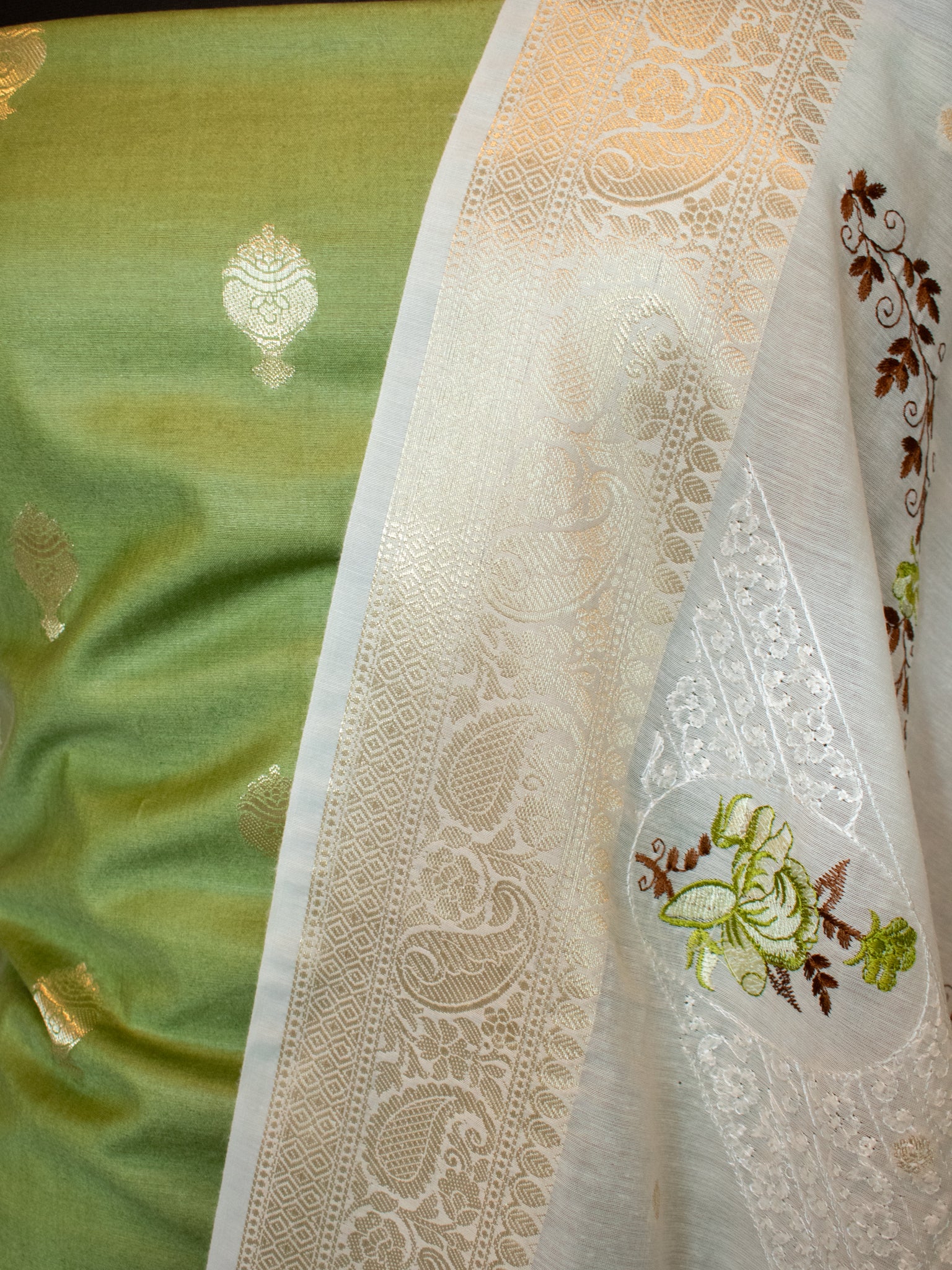 Banarasi Cotton Silk Salwar Kameez with Contrast Dupatta- Green