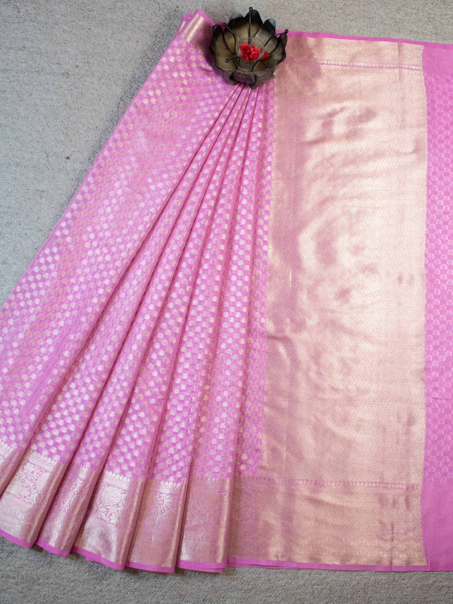 Banarasi Cotton Silk Saree With Silver Zari Weaving & Border-Pink