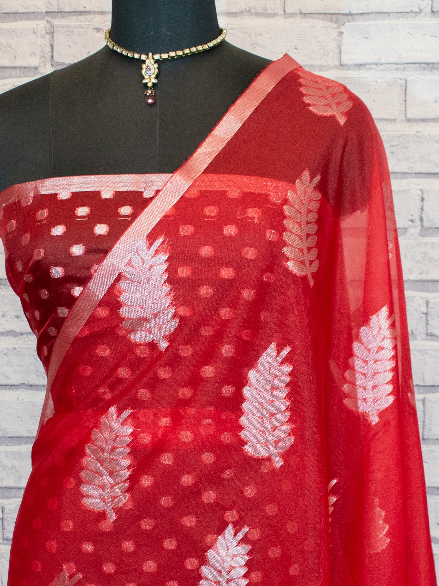 Banarasi Organza Saree With Zari Border- Red