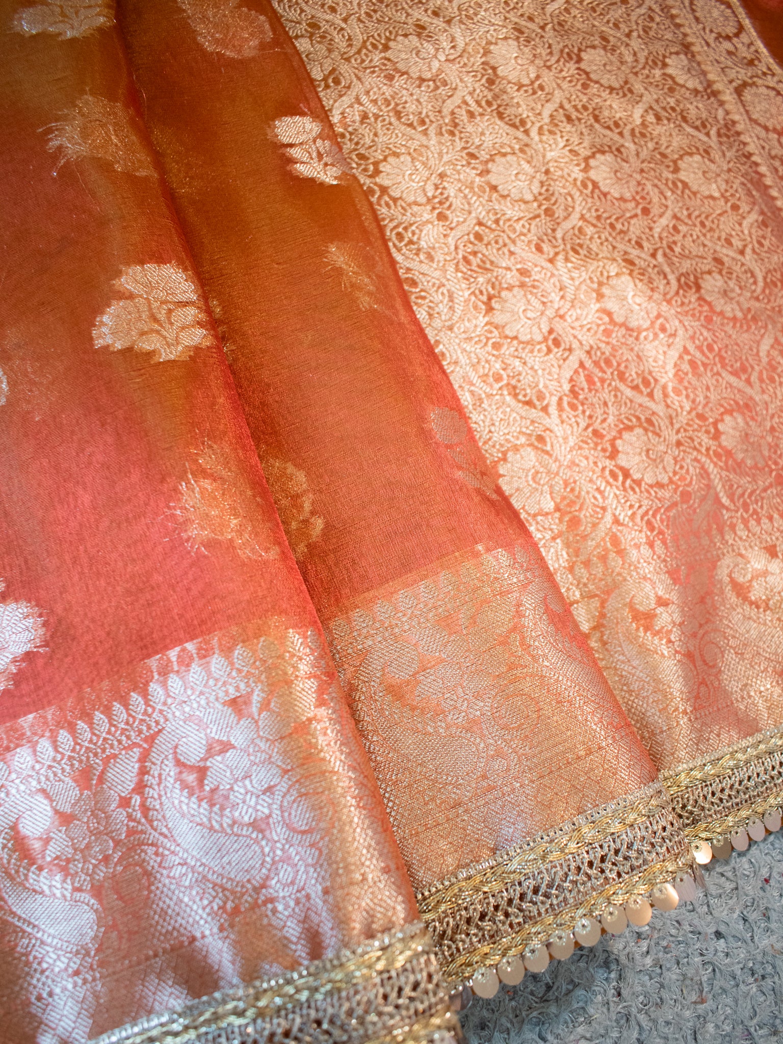 Banarasi Tissue Saree With Buti Weaving & Lace Border - Red