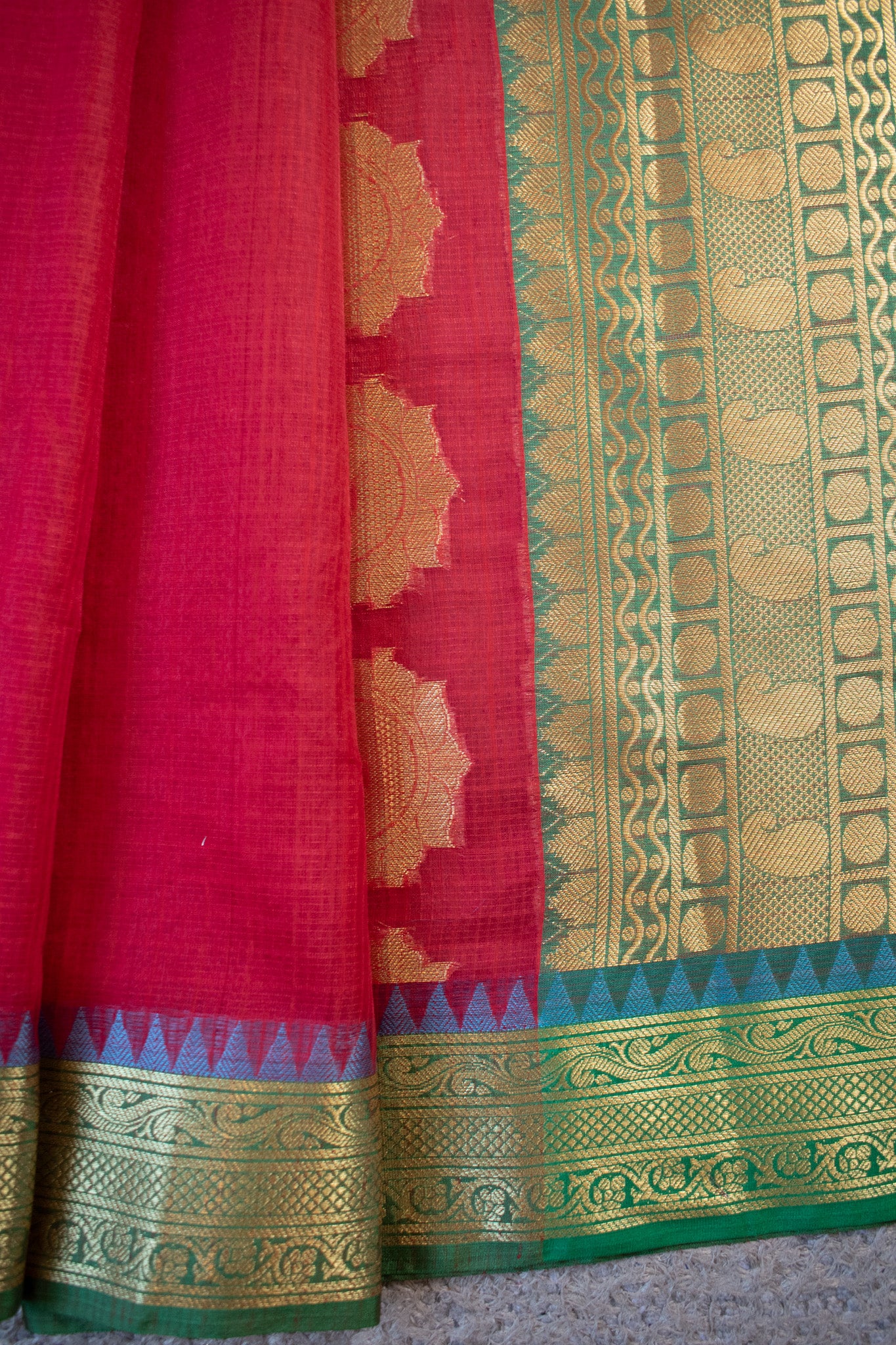 Banarasi Kota Check Saree With Contrast Border - Red