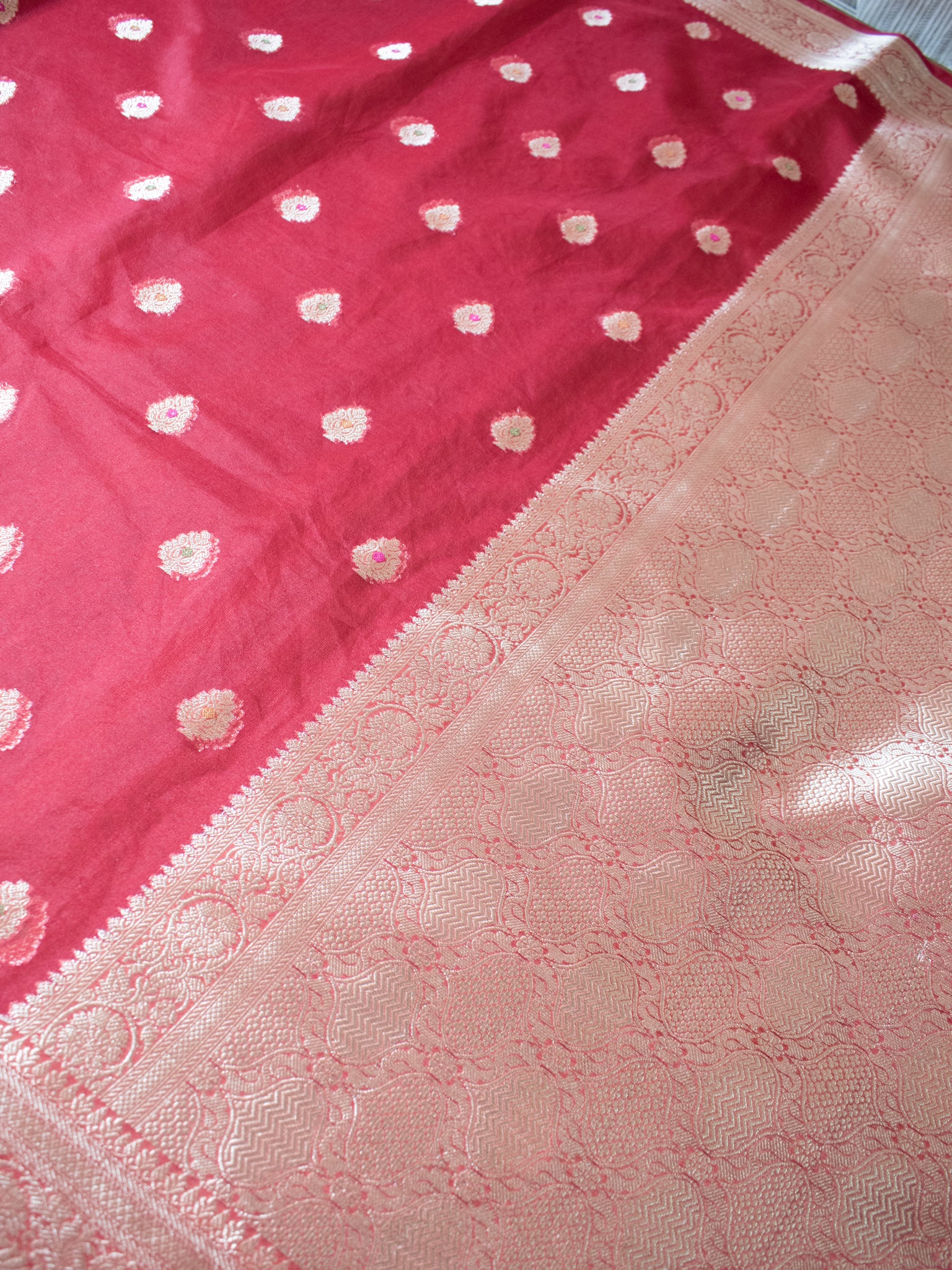 Banarasi Organza Mix Saree With Zari Weaving & Border- Red