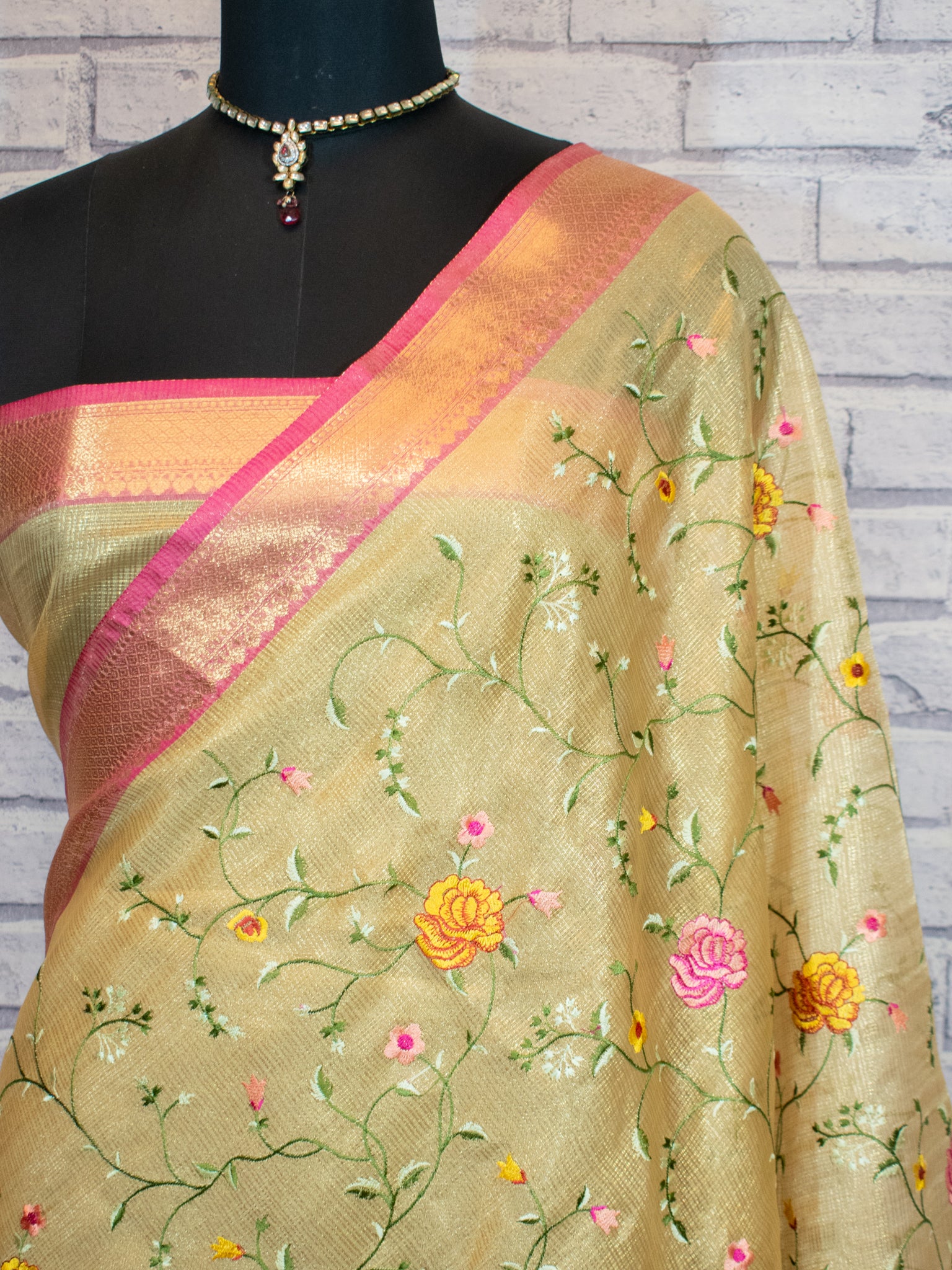 Banarasi Kota Check Saree With Embroidery & Border - Gold