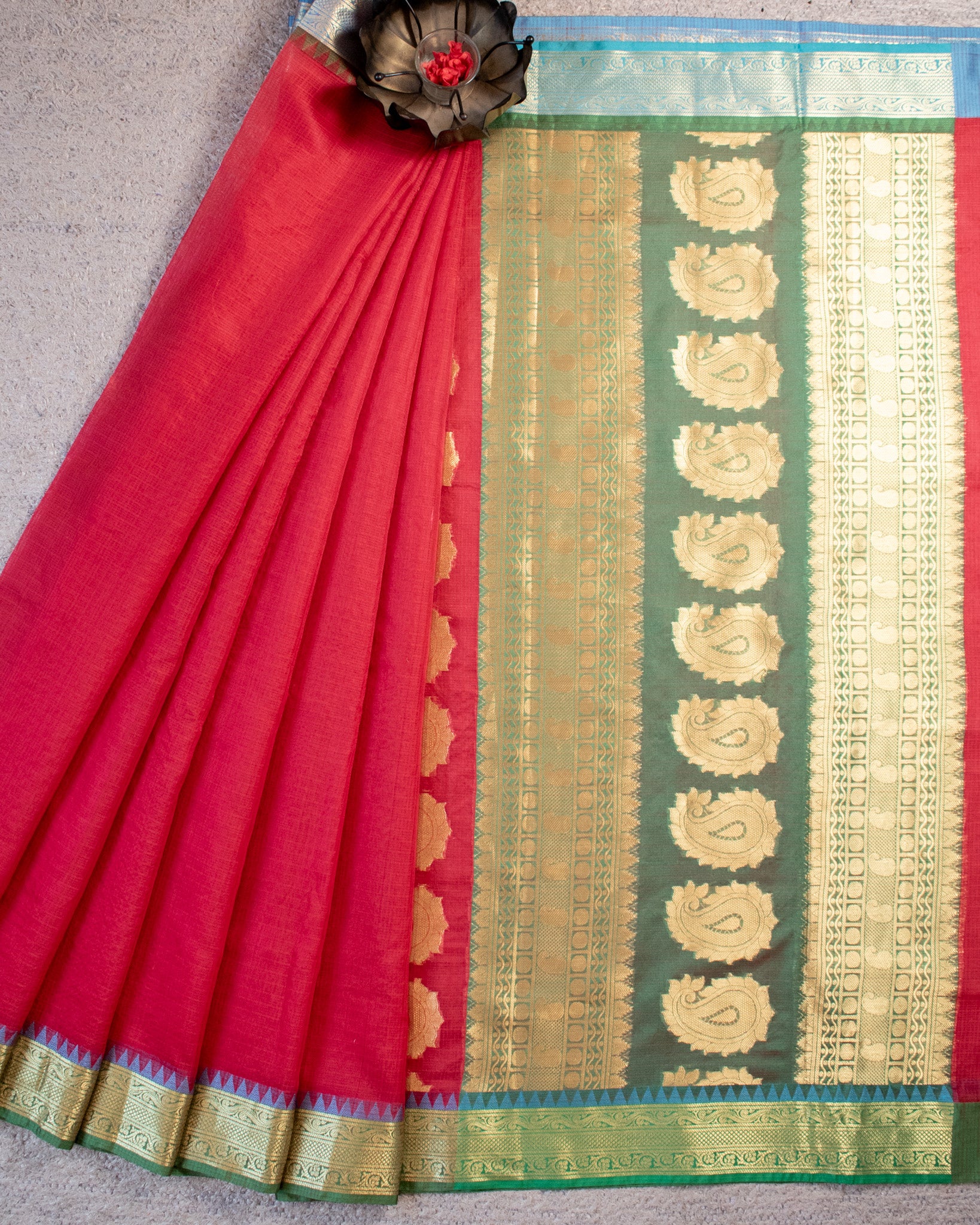 Banarasi Kota Check Saree With Contrast Border - Red