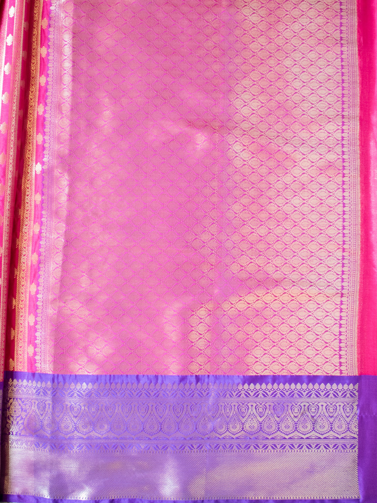 Banarasi Kora Muslin Saree With Zari Weaving & Contrast Border- Pink