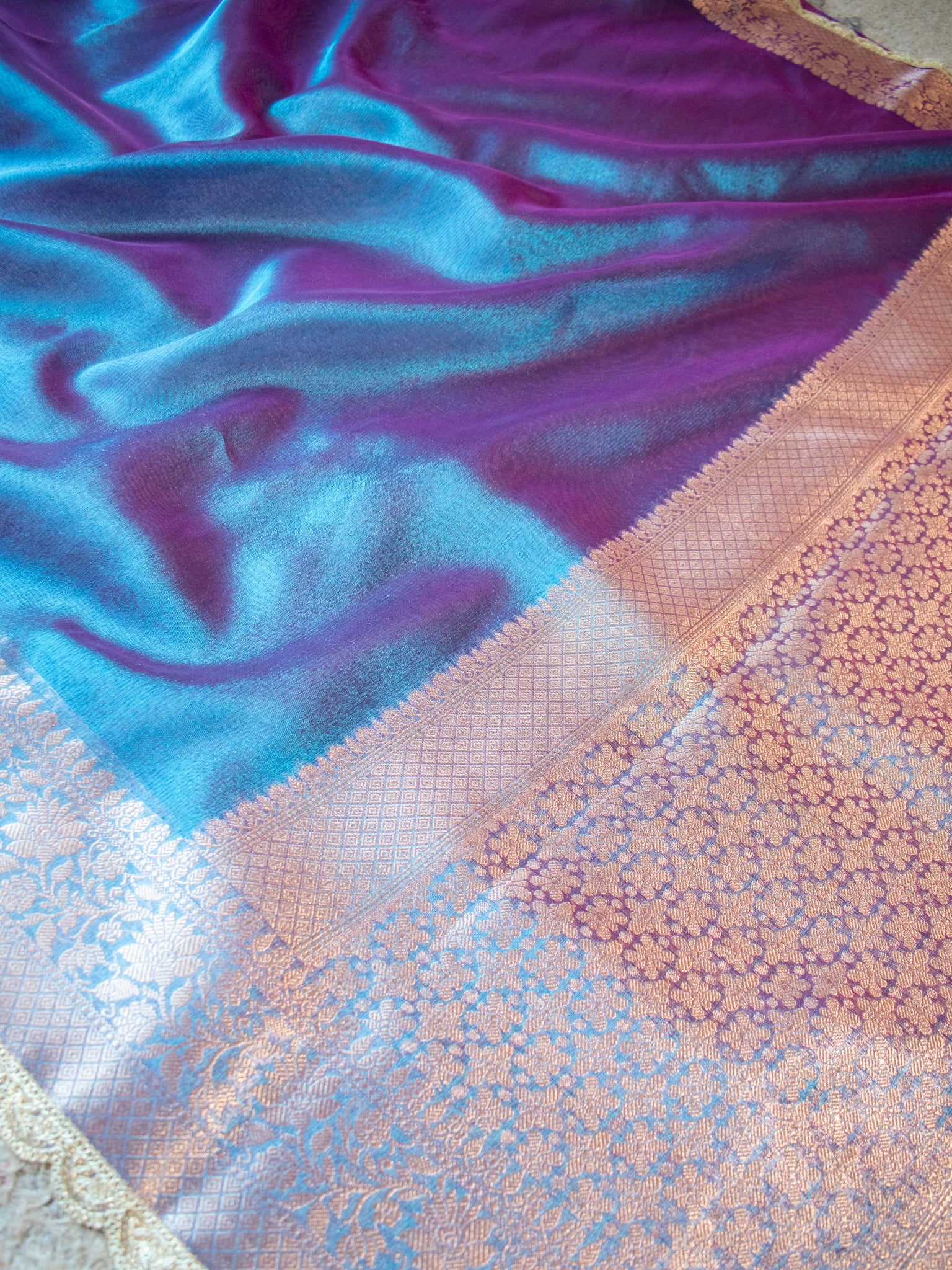 Banarasi Plain Tissue Saree With Lace Border - Shaded Blue