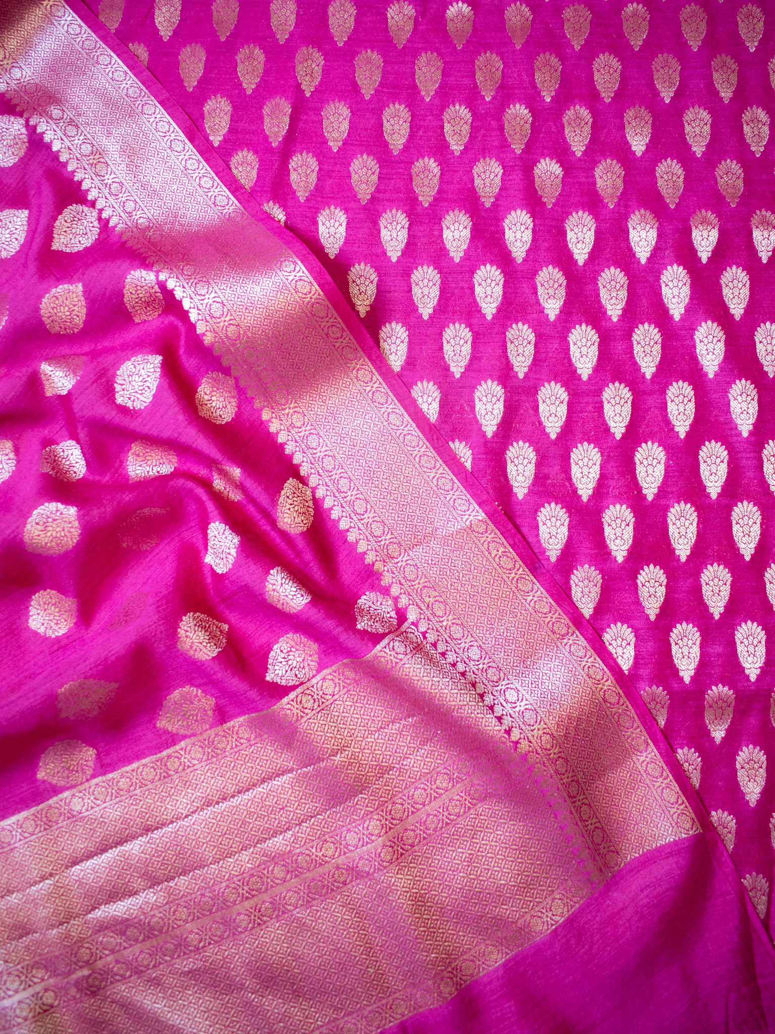 Banarasi Pure Muga Silk Salwar Kameez- Magenta 1