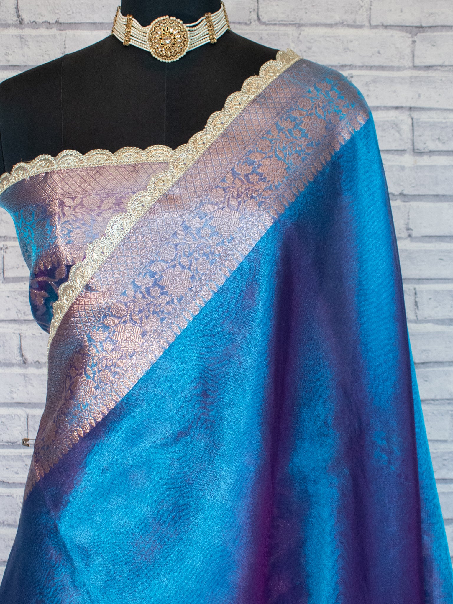 Banarasi Plain Tissue Saree With Lace Border - Shaded Blue