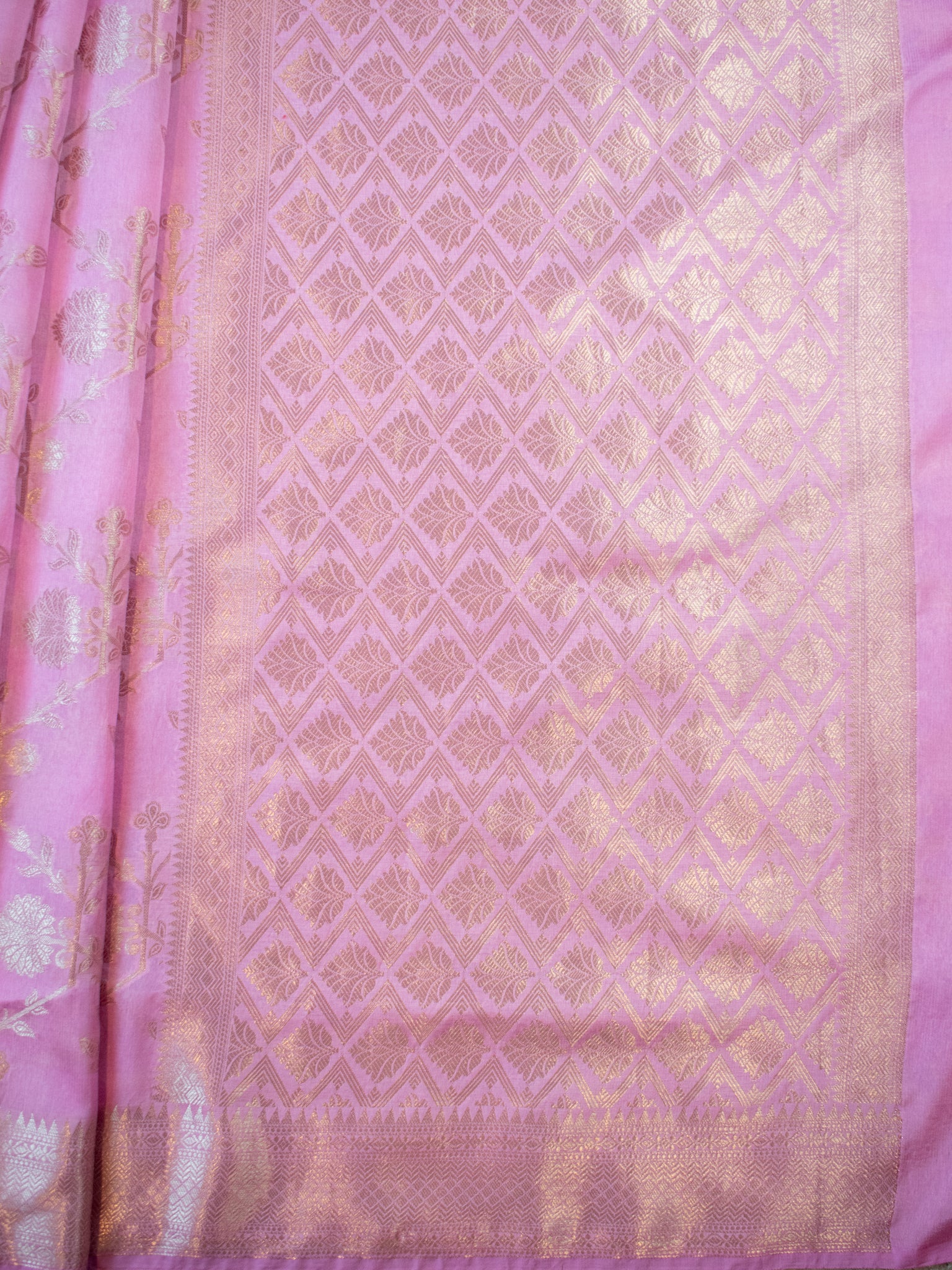 Banarasi Cotton Silk Saree With Floral Weaving & Border- Pink
