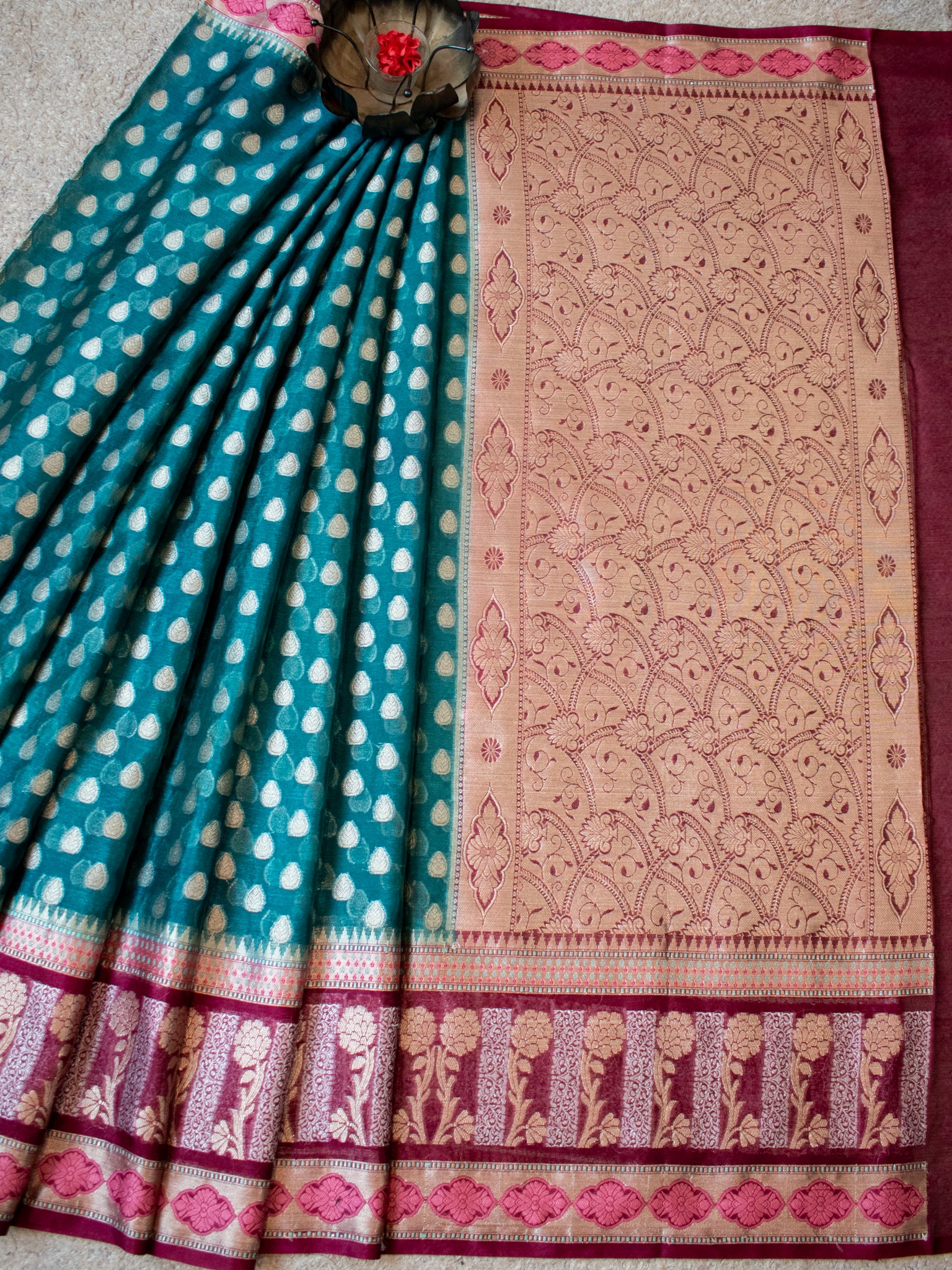 Banarasi Cotton Silk Saree With Buti & Border- Green
