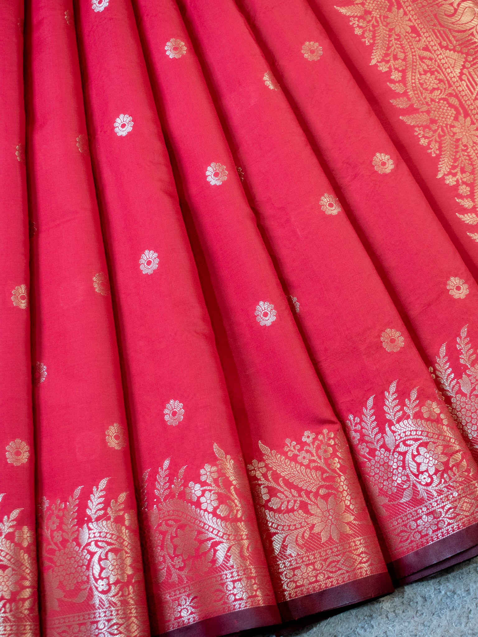 Banarasi Semi Katan Silk Saree With Border- Red