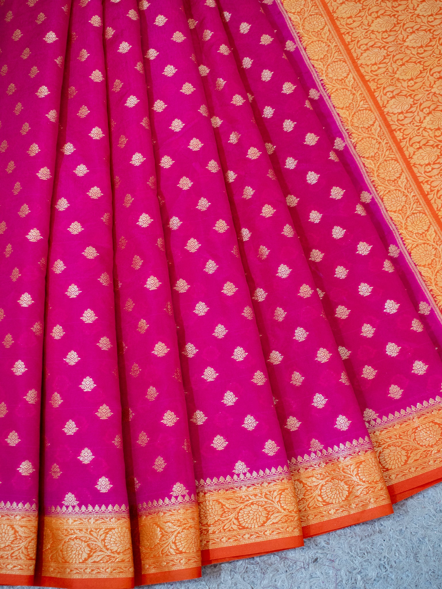 Banarasi Semi Georgette Saree With Resham Weaving & Contrast Border- Pink