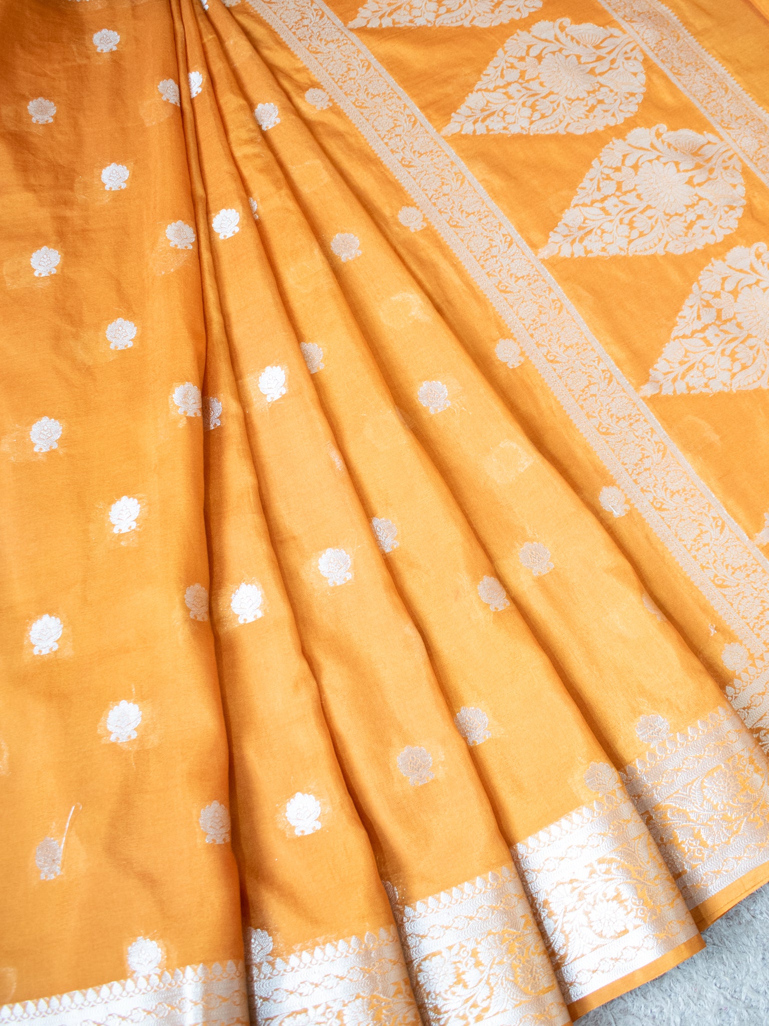 Banarasi  Semi Chiffon Saree Silver Zari Buti Weaving With Border- Yellow