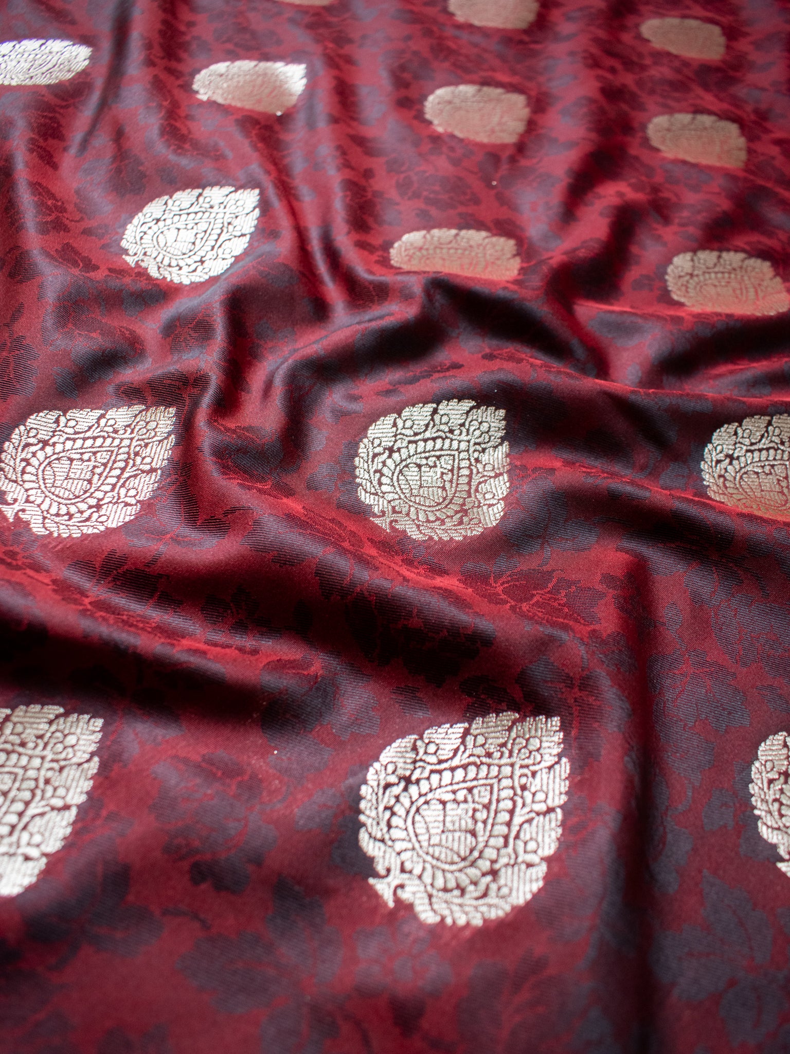 Wine Art Katan Silk Banarasi Saree with Zari Buta & Tanchoi Lace Border