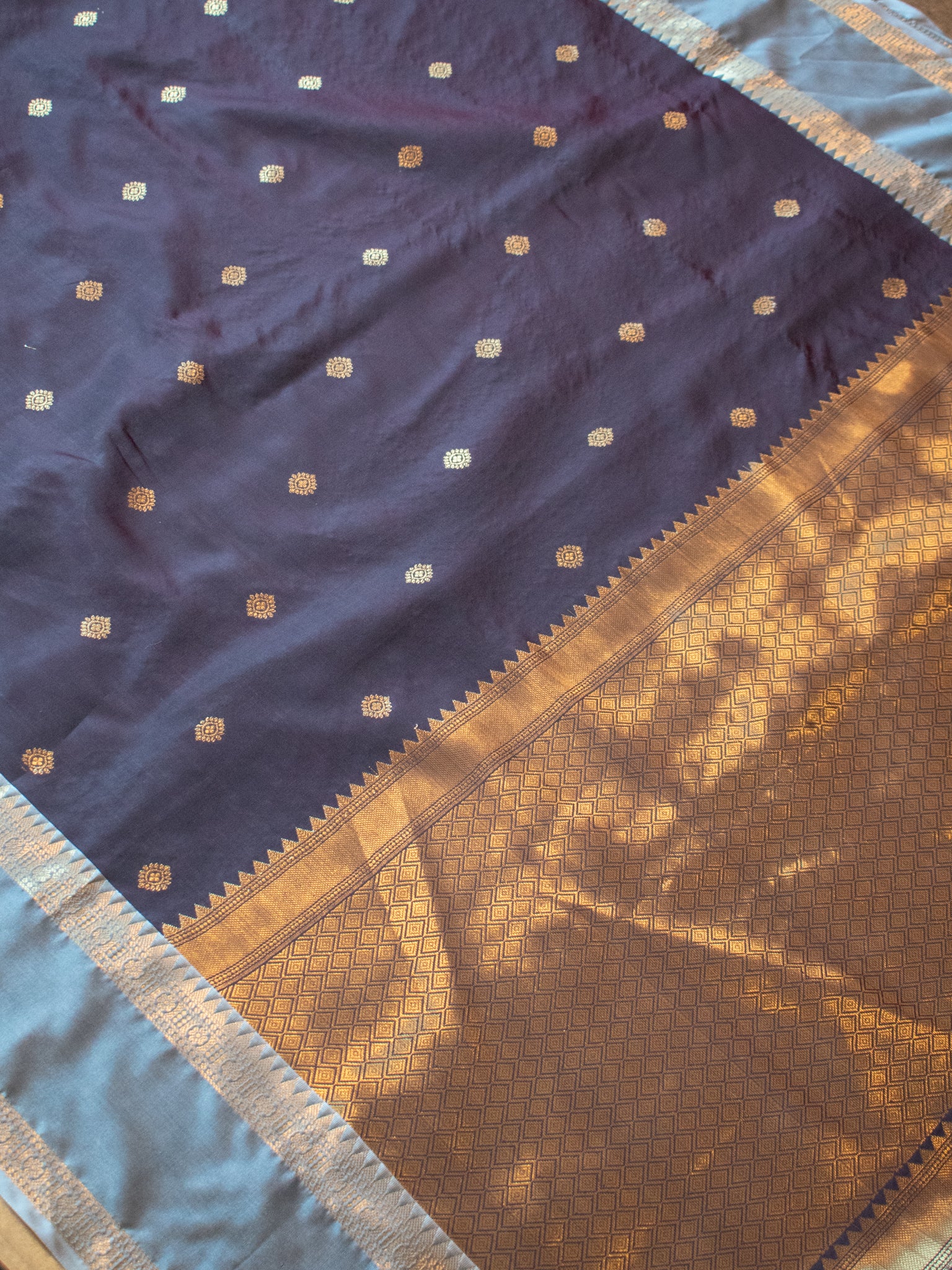 Banarasi Cotton Silk Shaded Saree with Zari Buti Weaving - Grey