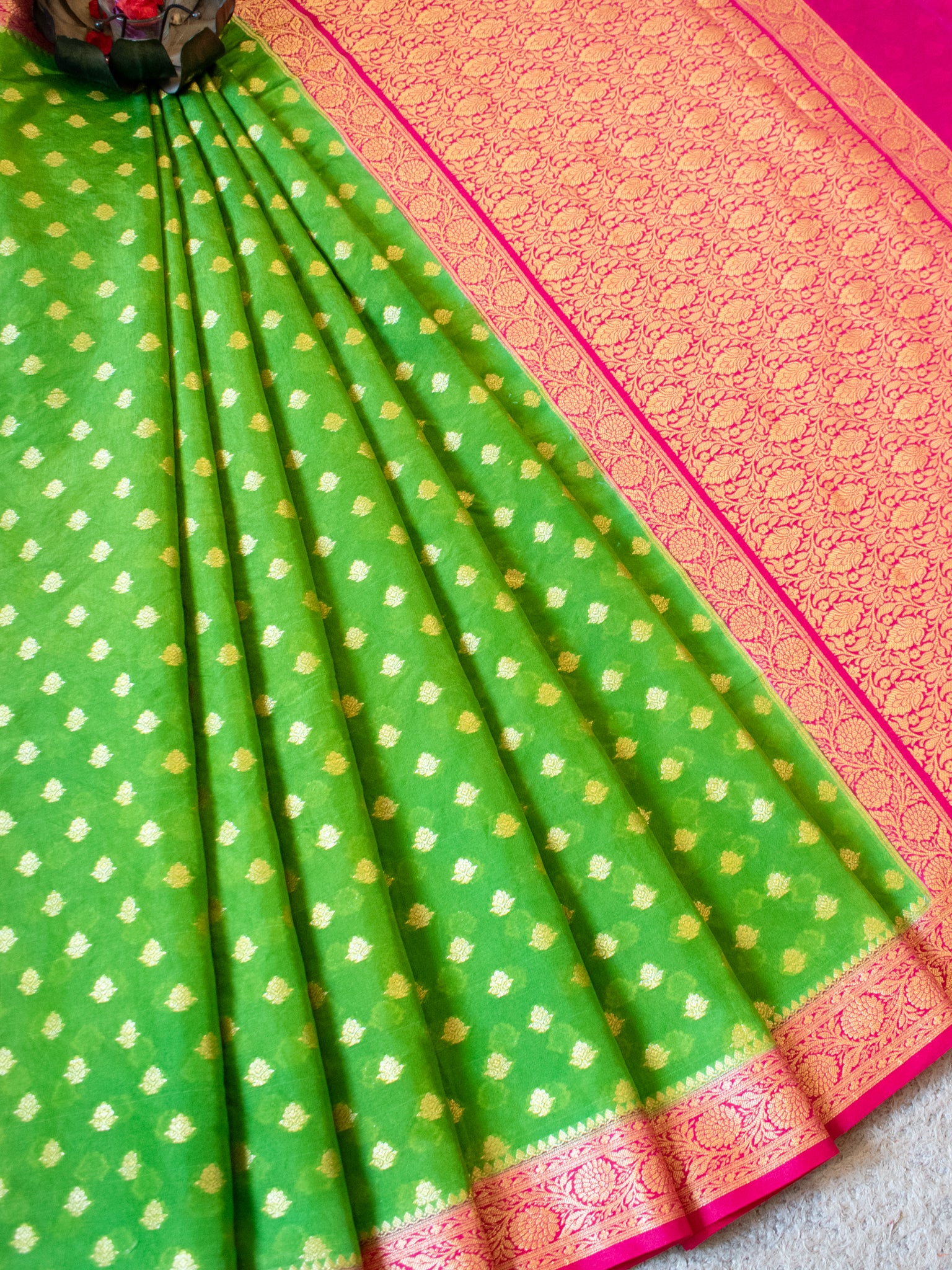 Banarasi Semi Georgette Saree With Resham Weaving & Contrast Border- Green