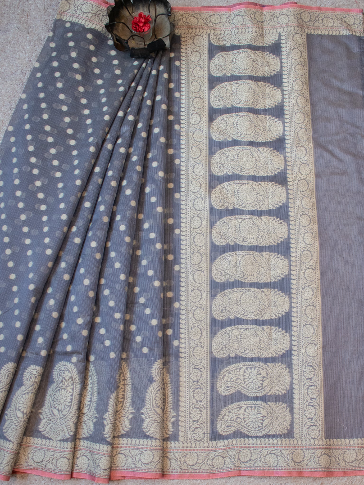 Banarasi Cotton Saree With Resham Buti Weaving & Border- Grey