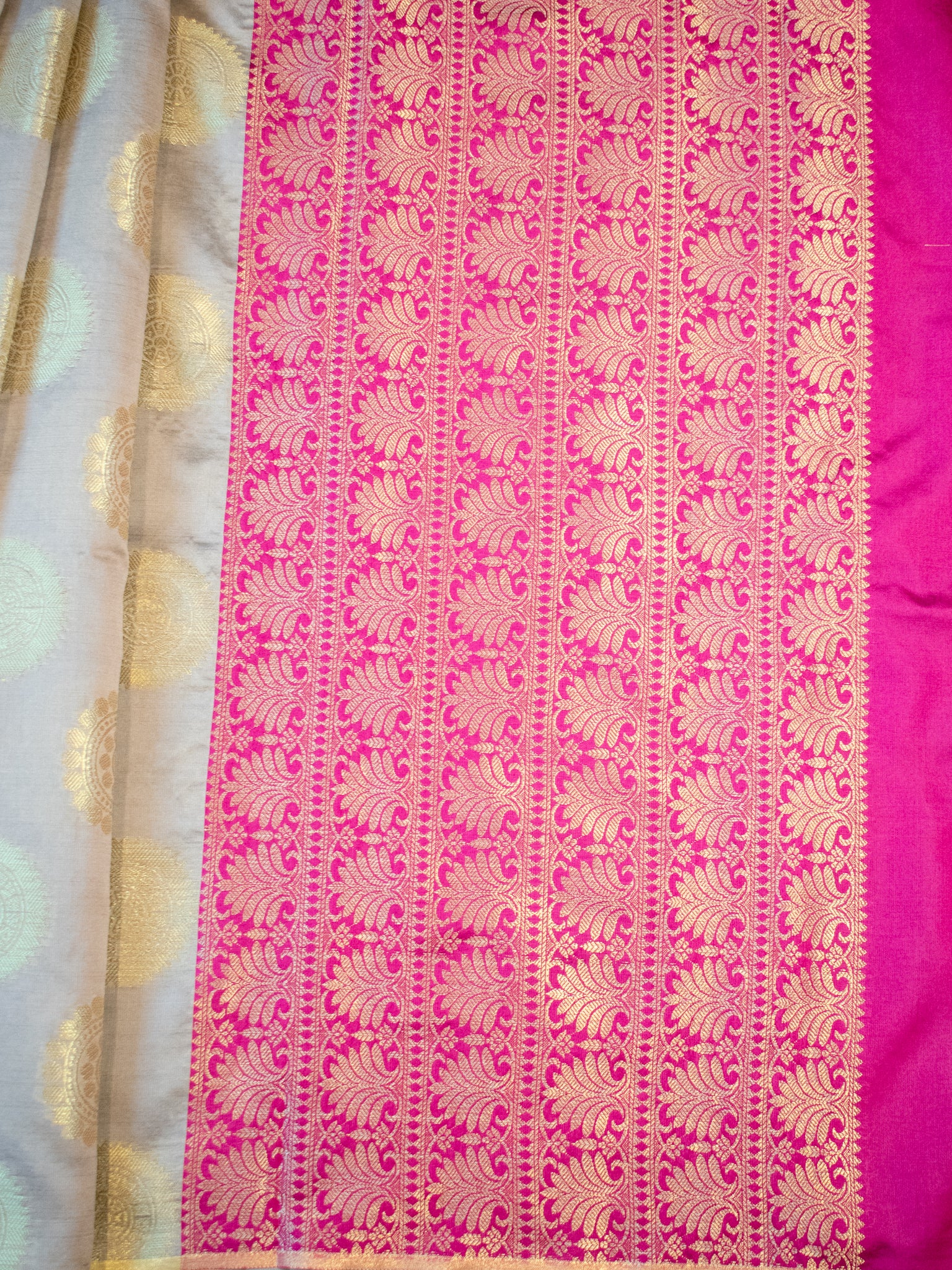 Banarasi Buta Cotton Silk Saree - Grey