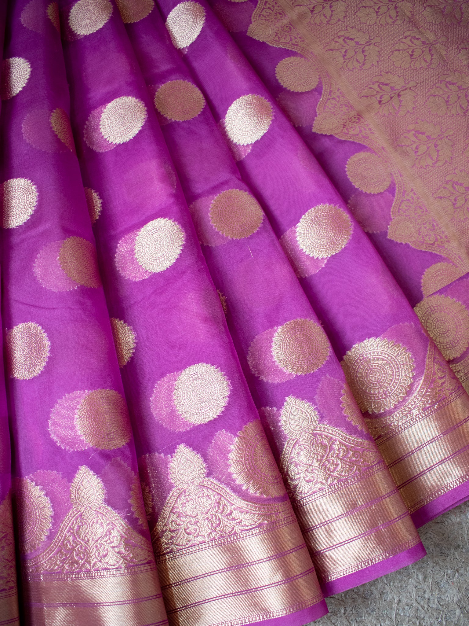 Banarasi Organza Mix Saree With Zari Border - Lavender