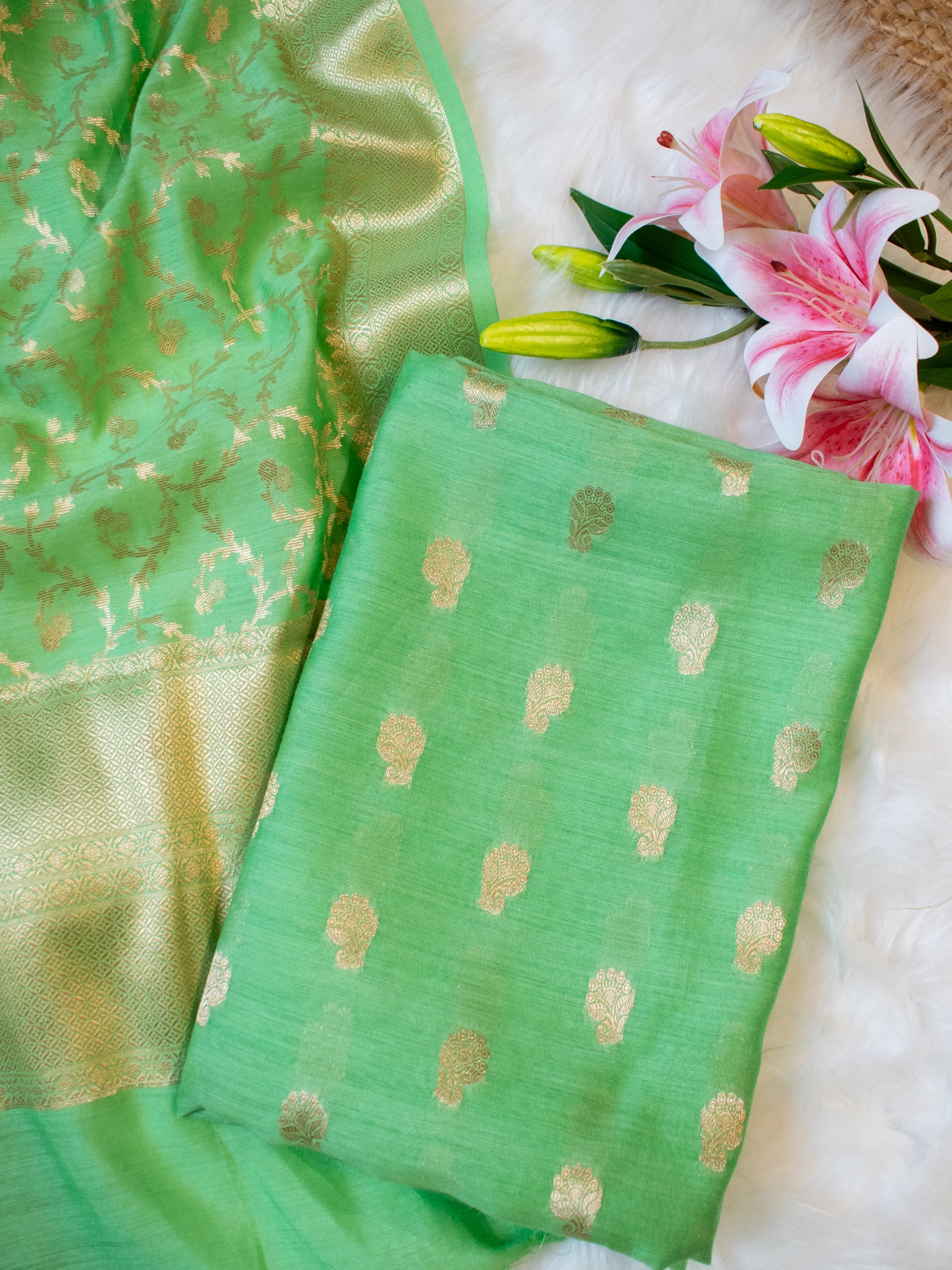 Banarasi Pure Muga Silk Salwar Kameez- Green