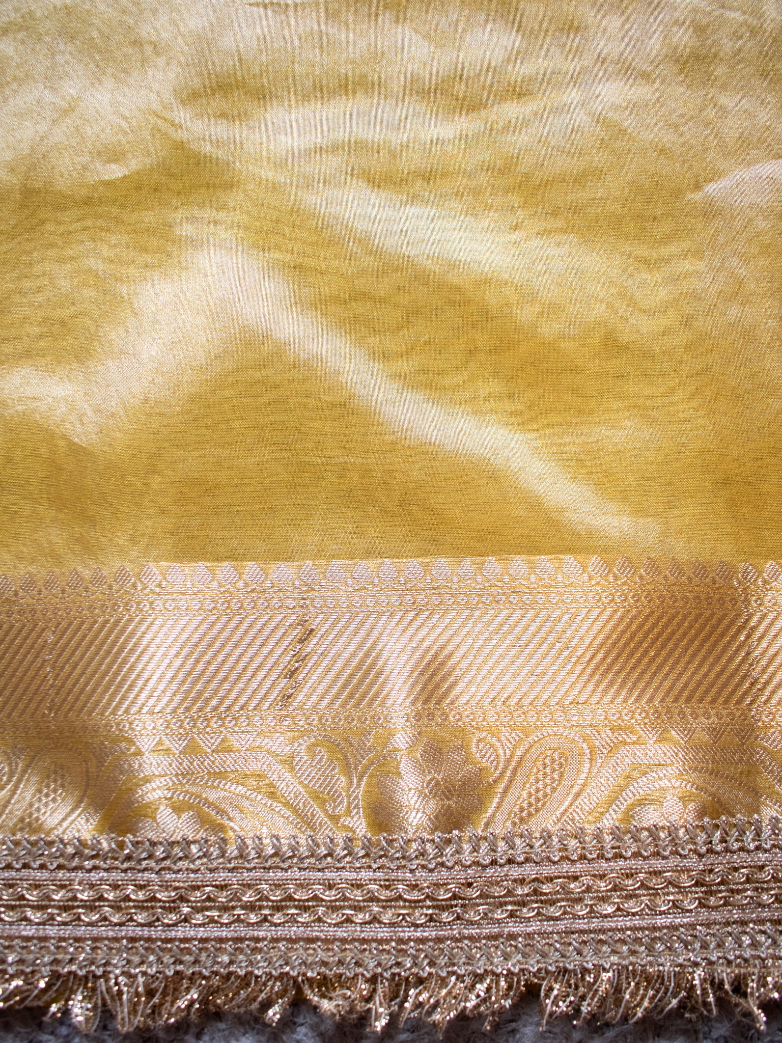 Banarasi Tissue Saree With Lace Border - Golden