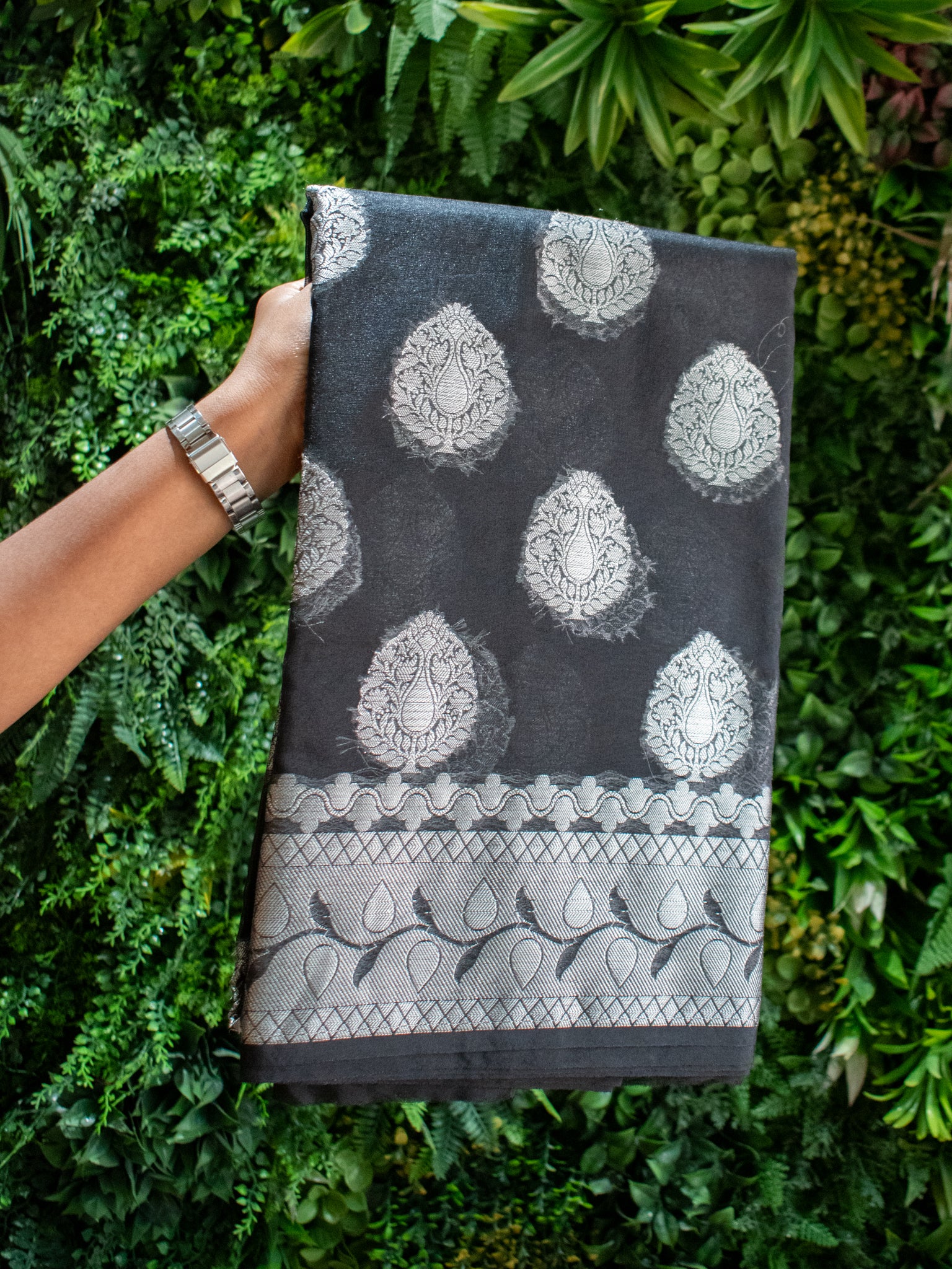 Banarasi Organza Mix Saree Silver Zari Weaving-Black