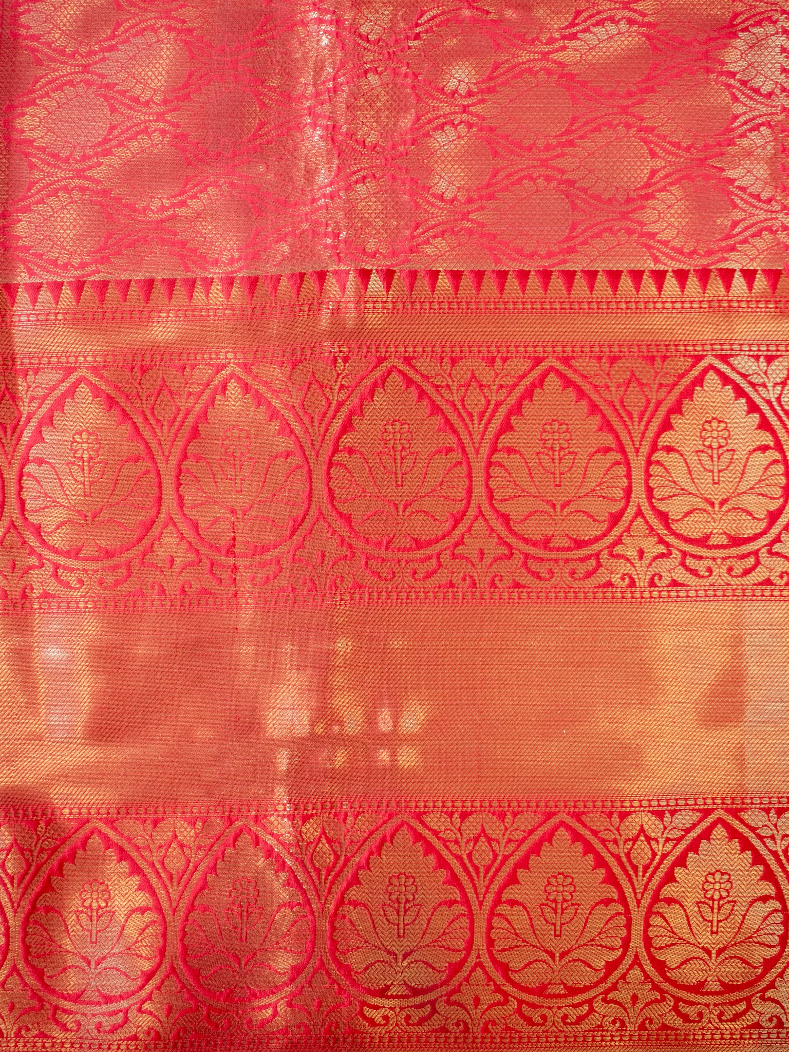 Banarasi Kora Muslin Saree With Zari Weaving & Contrast Border- Pink