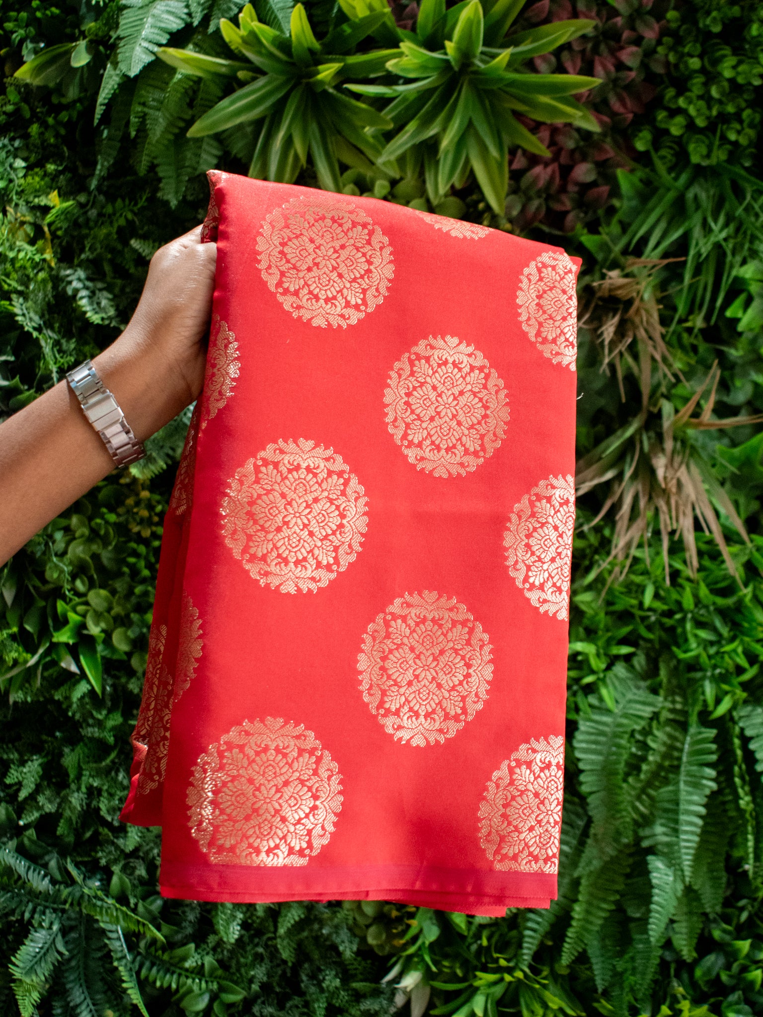 Banarasi Semi Silk Saree With Round Buta Weaving-Red