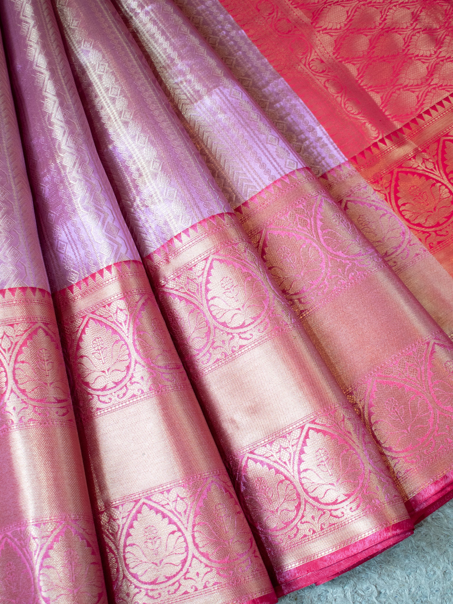 Banarasi Kora Muslin Saree With Zari Weaving & Contrast Border- Pink