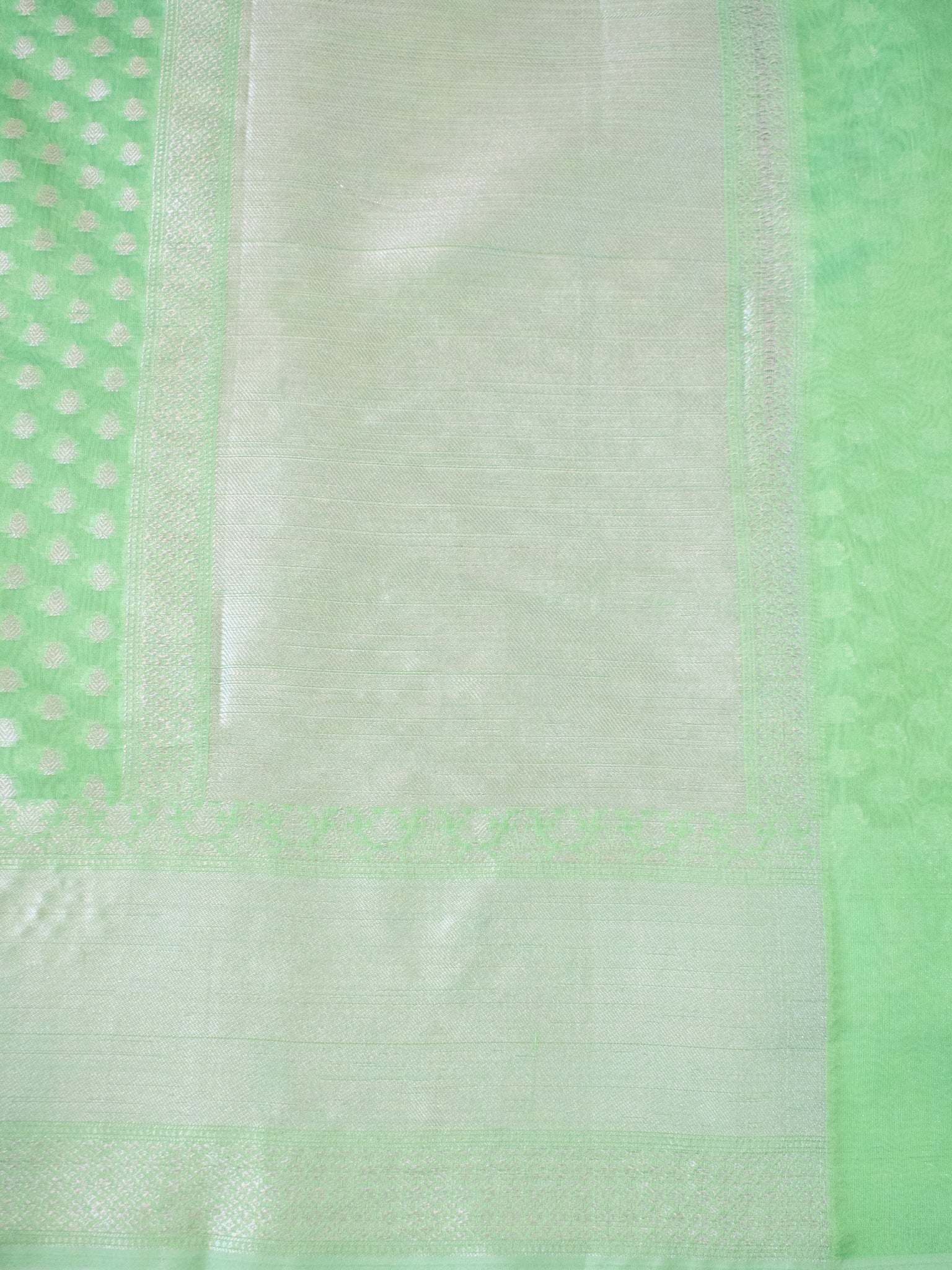 Banarasi Cotton Silk Saree With Silver Zari Buti Weaving & Border -Green