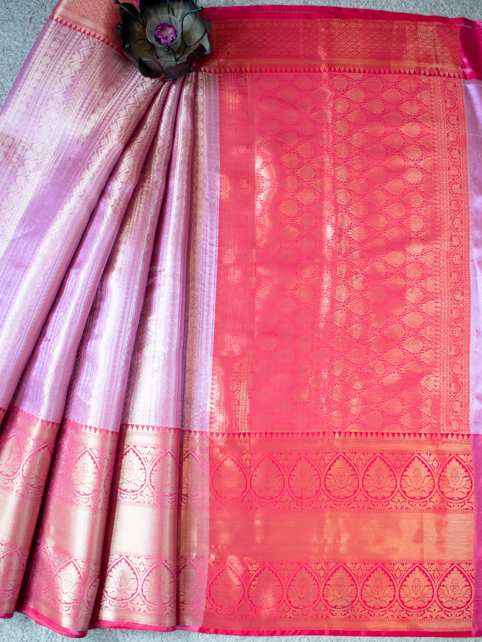 Banarasi Kora Muslin Saree With Zari Weaving & Contrast Border- Pink