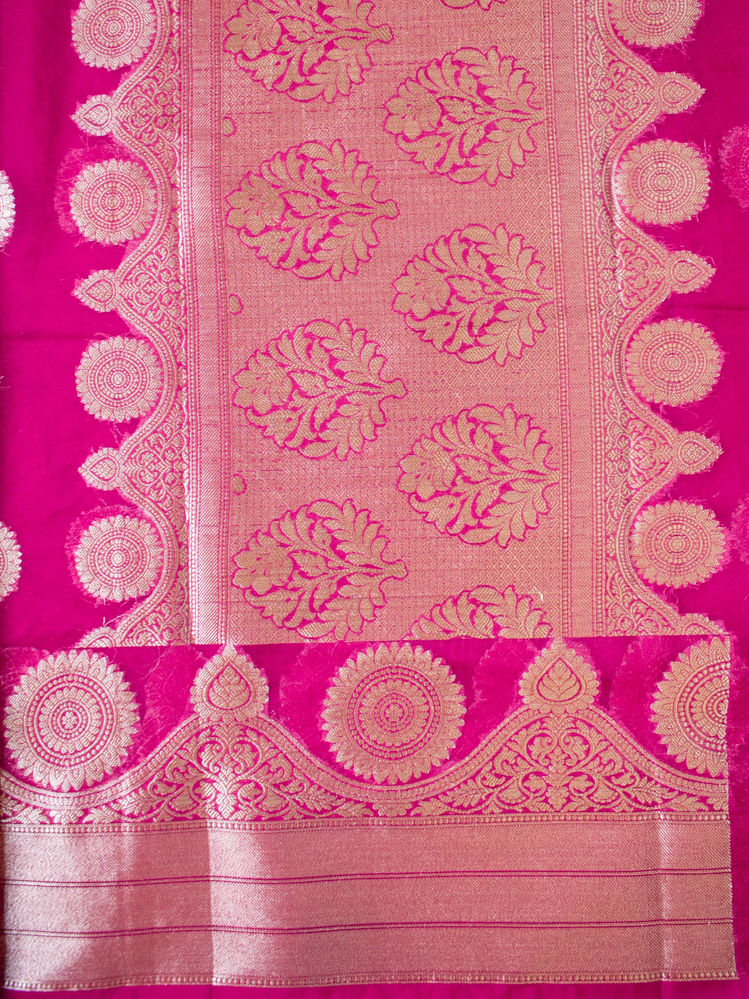 Banarasi Organza Mix Saree With Zari Border - Pink