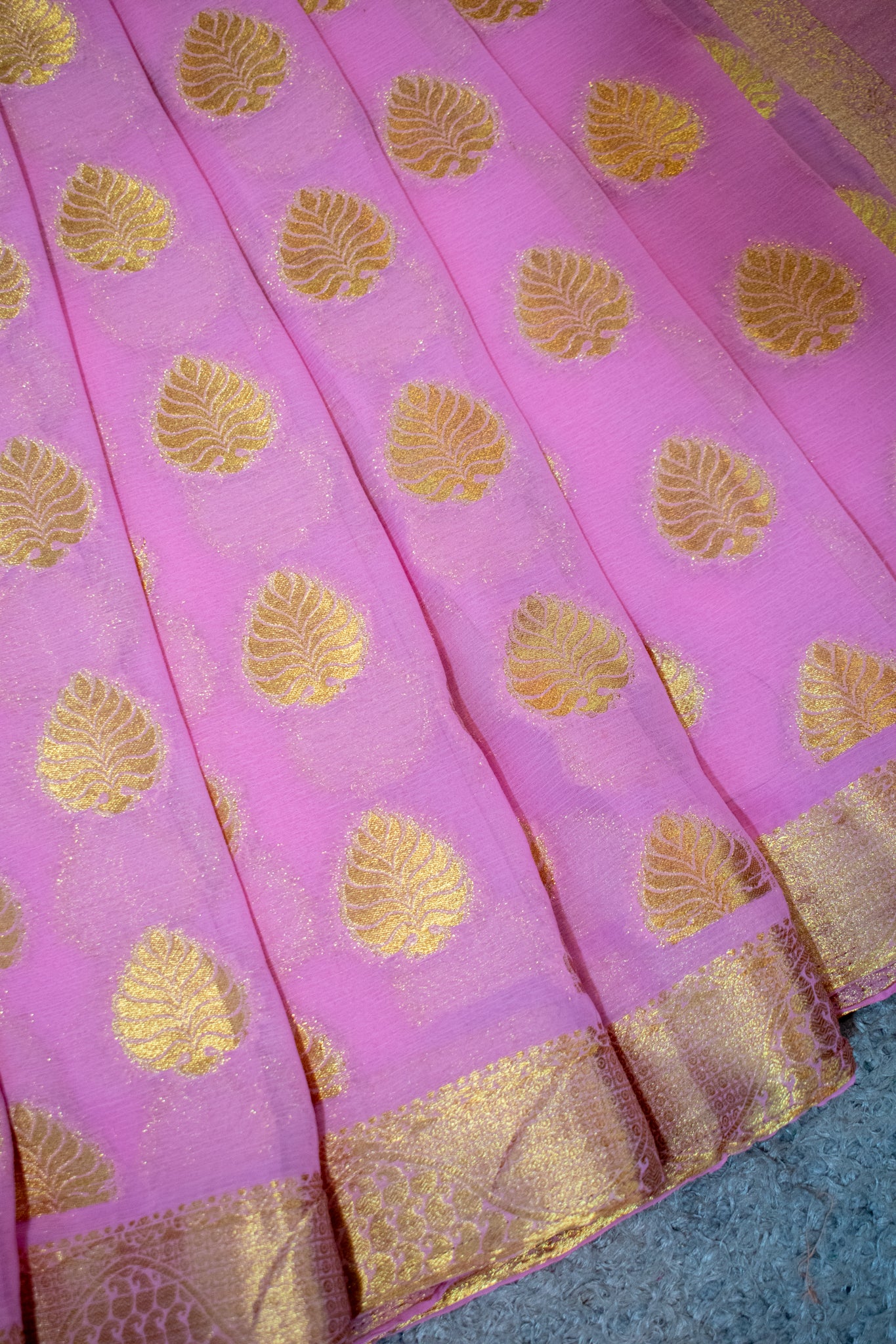 Banarasi Semi Chiffon Saree Gold Zari Floral Buti Weaving-  Pink
