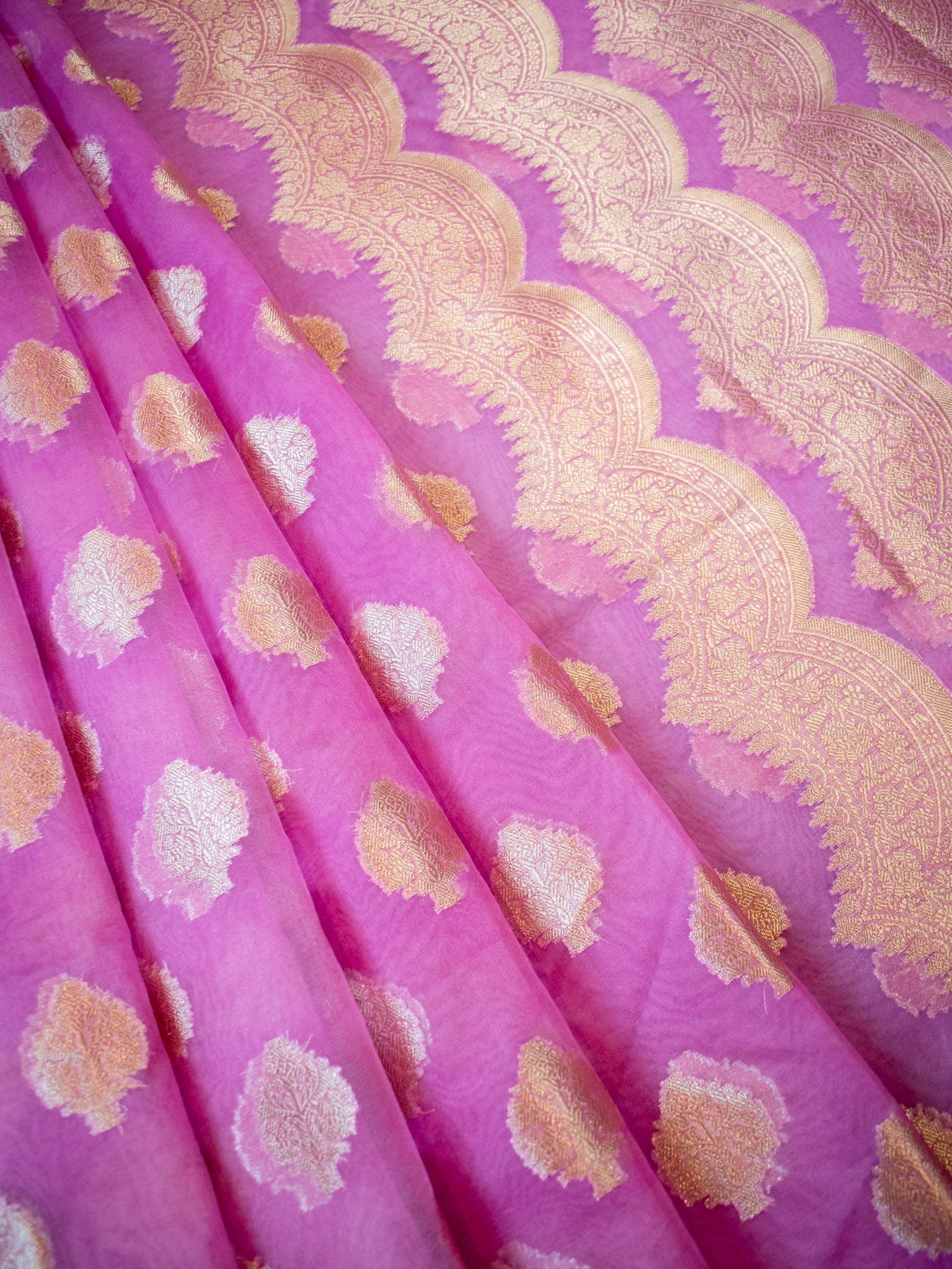 Banarasi Organza Saree With Zari Buta & Border- Pink