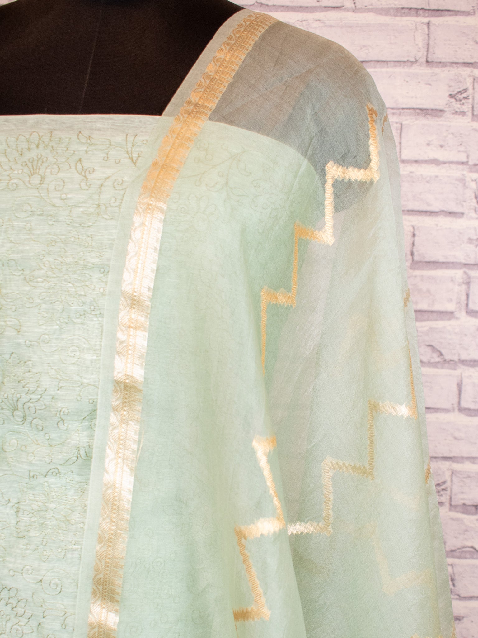 Banarasi Soft Embroidered Cotton Salwar Kameez Fabric With Organza Dupatta- Green