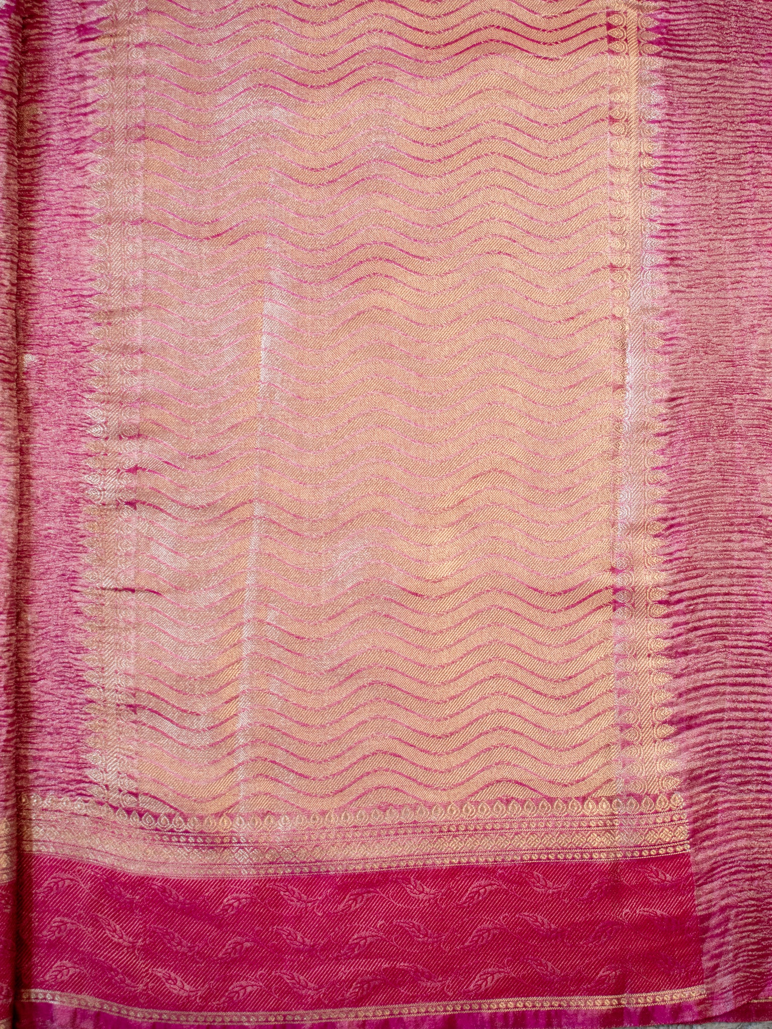 Banarasi Katan Crushed Tissue Saree With Border - Pink