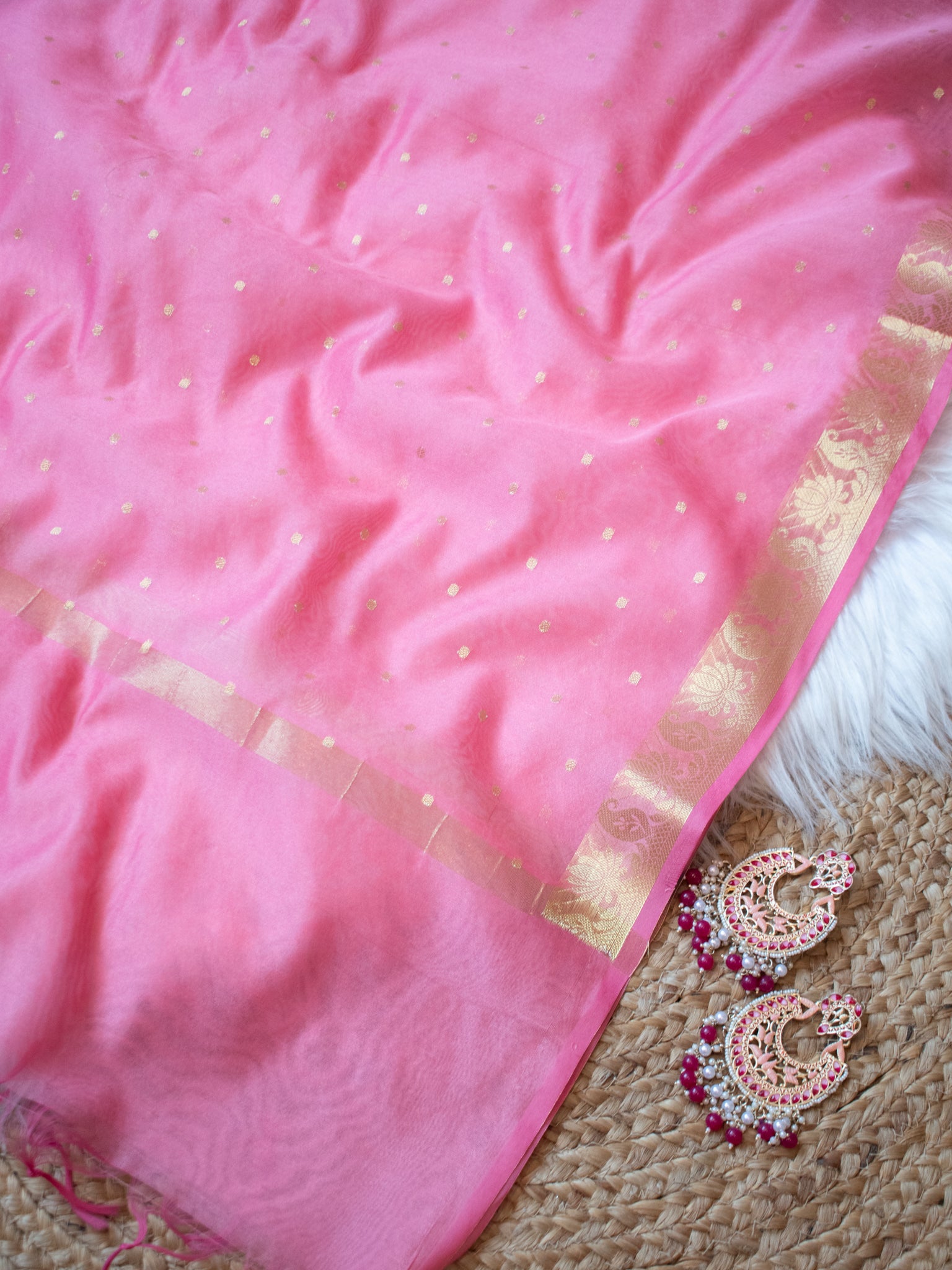 Banarasi Cotton Silk Dupatta With Buti Weaving- Pink