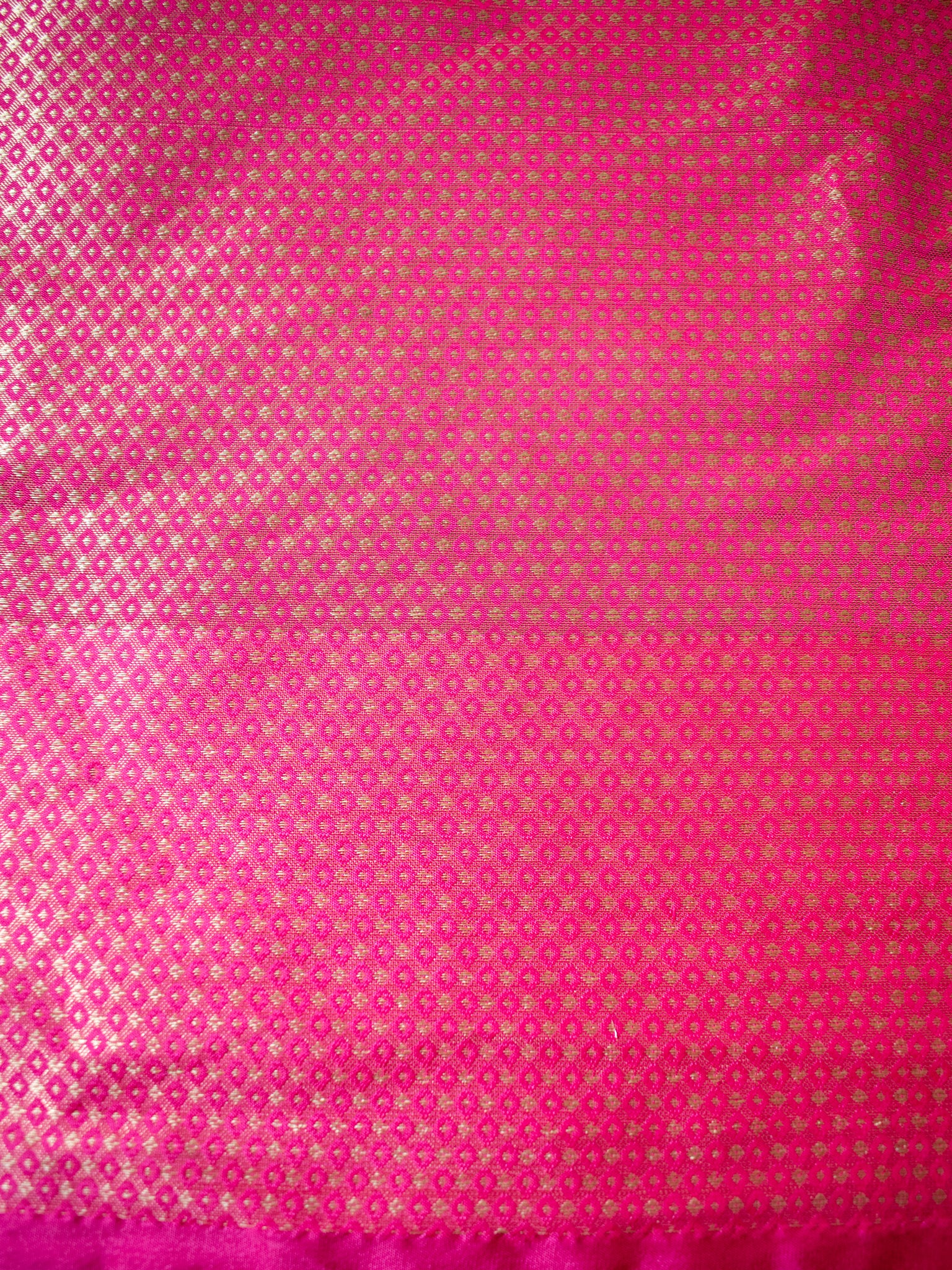 Banarasi Semi Silk Saree With Zari Buti Weaving & Border - Magenta